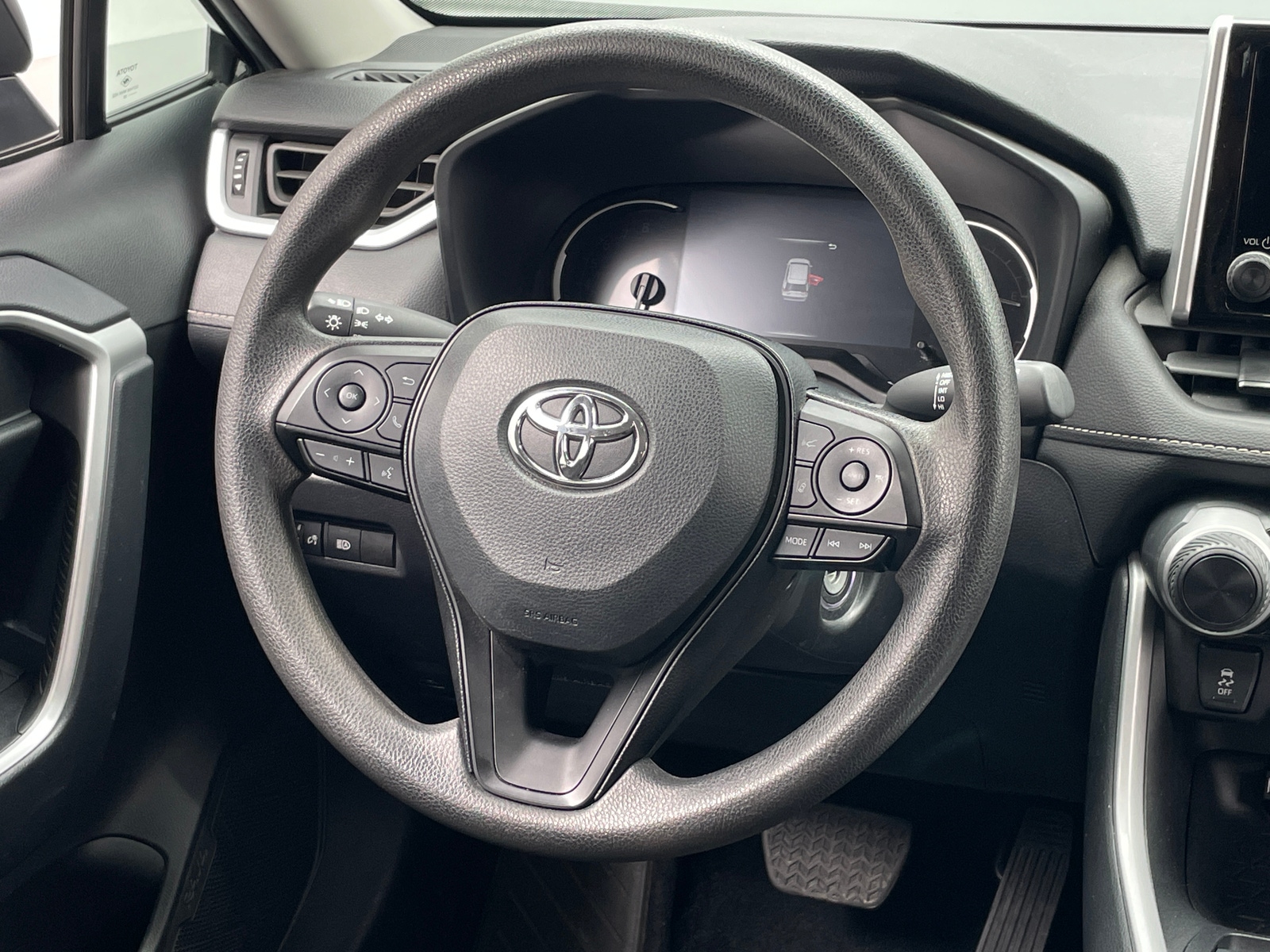 Thumbnail: 2025 Toyota RAV4 - 5