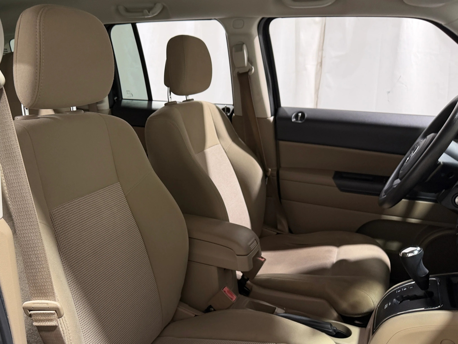 Thumbnail: 2014 Jeep Patriot - 2