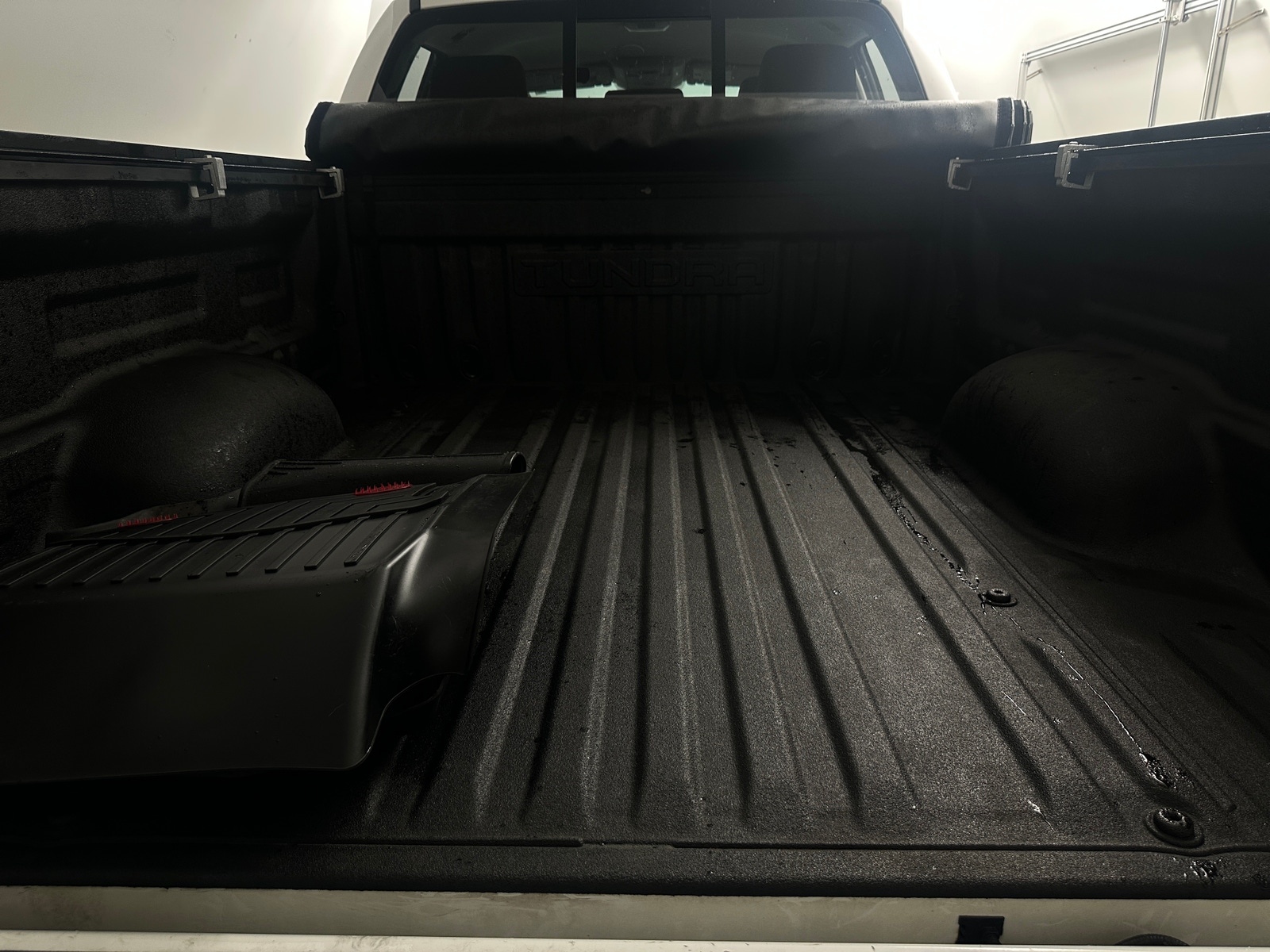 Thumbnail: 2017 Toyota Tundra - 7