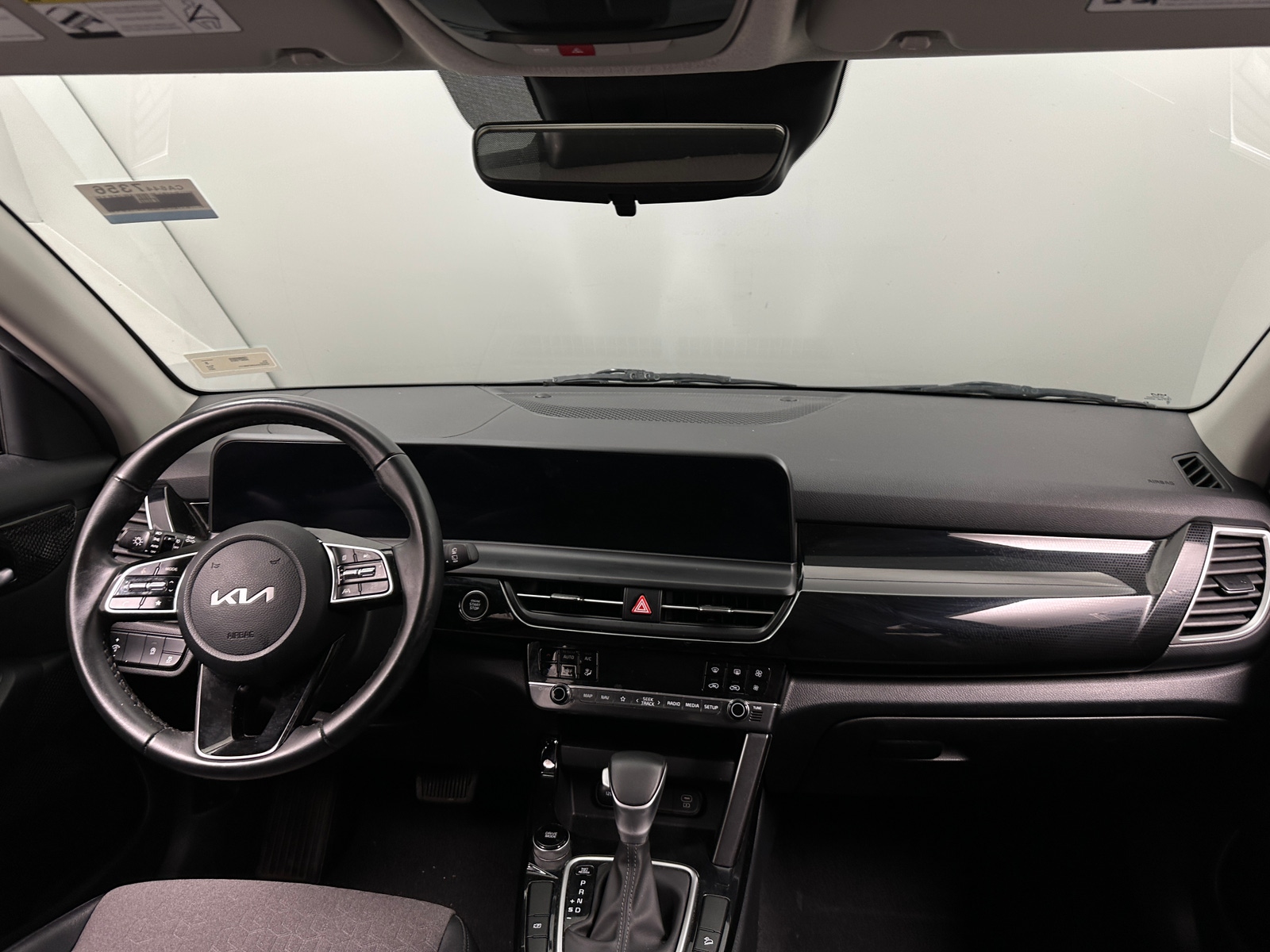 Thumbnail: 2024 Kia Seltos - 2