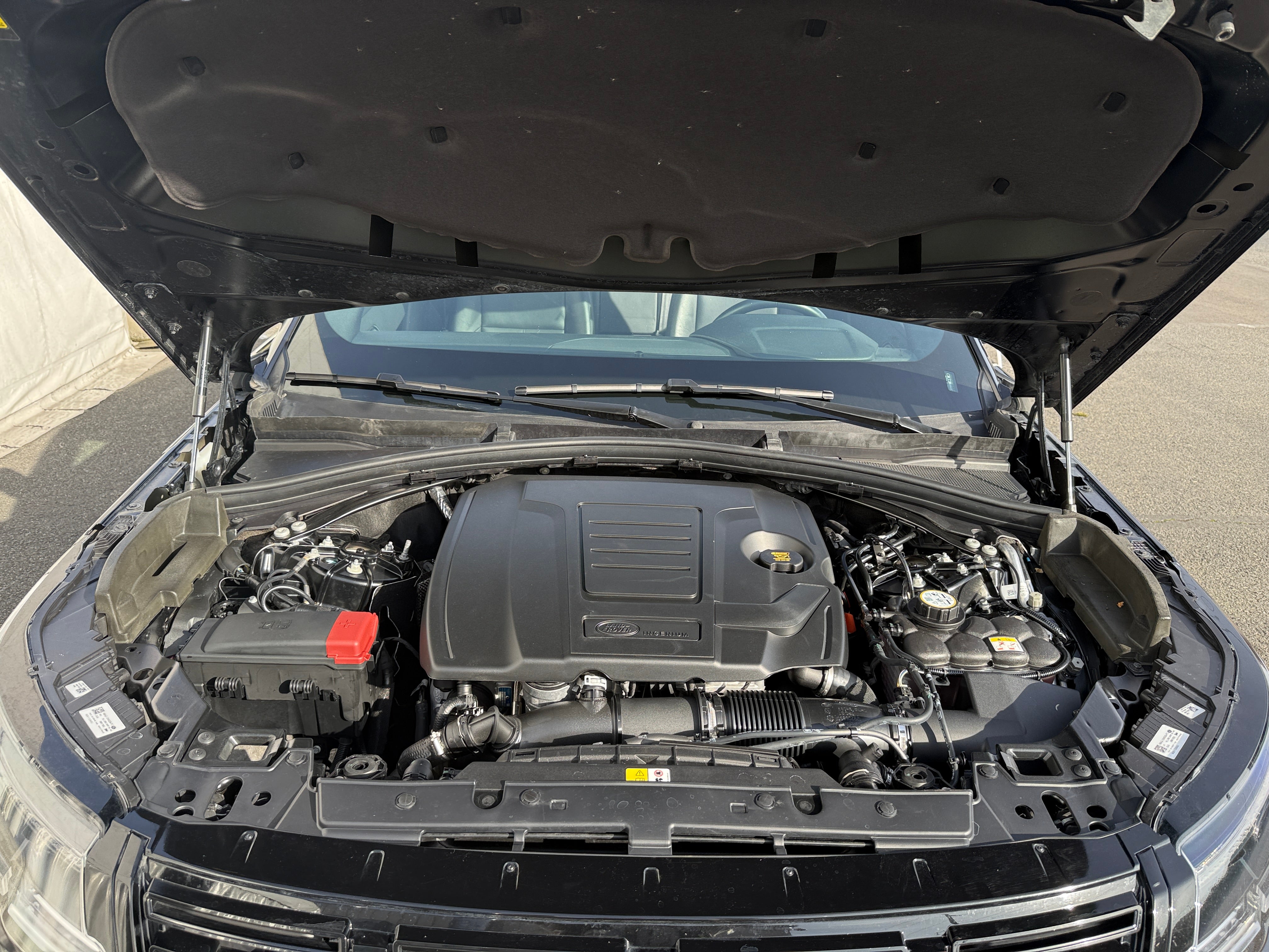 2025 Land Rover Range Rover Velar