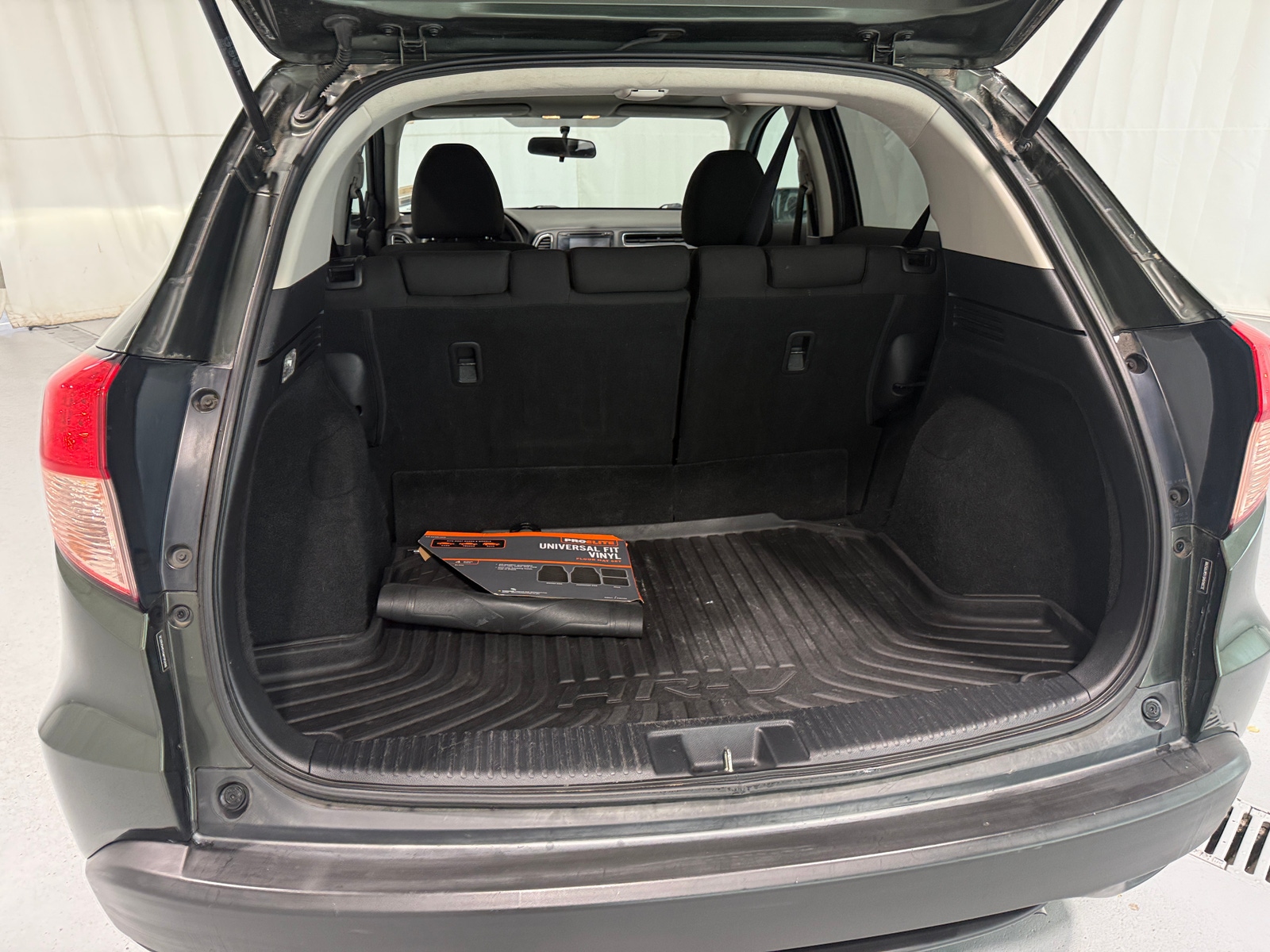 Thumbnail: 2016 Honda HR-V - 7