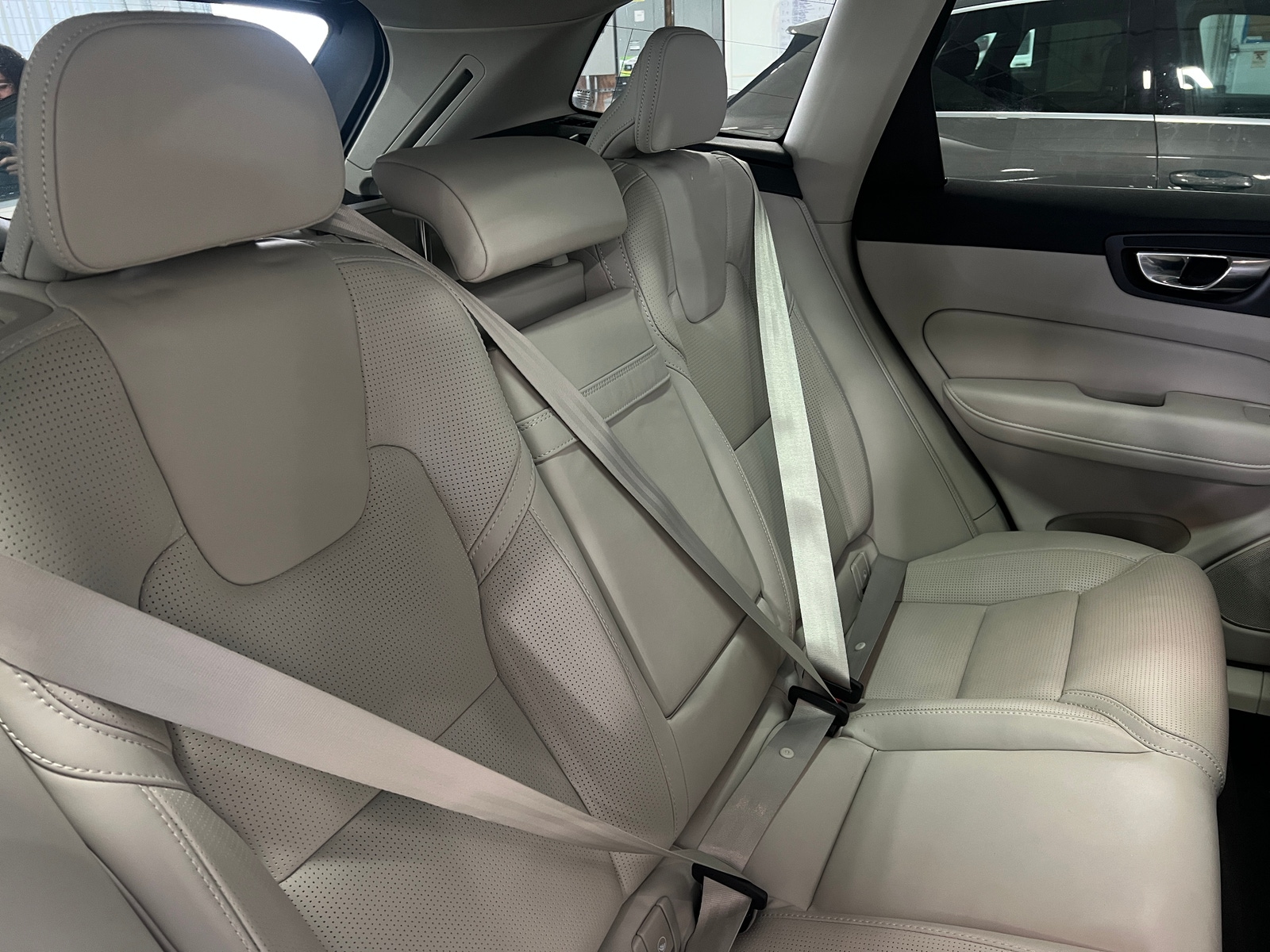 Thumbnail: 2021 Volvo XC60 - 5