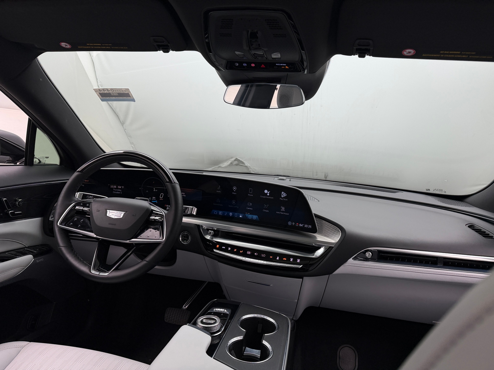 Thumbnail: 2024 Cadillac Lyriq - 2