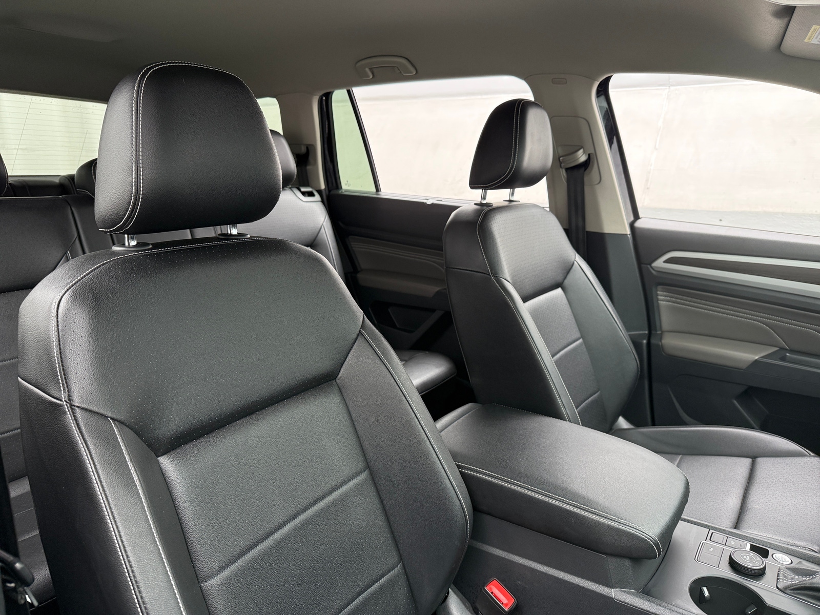 Thumbnail: 2021 Volkswagen Atlas - 2