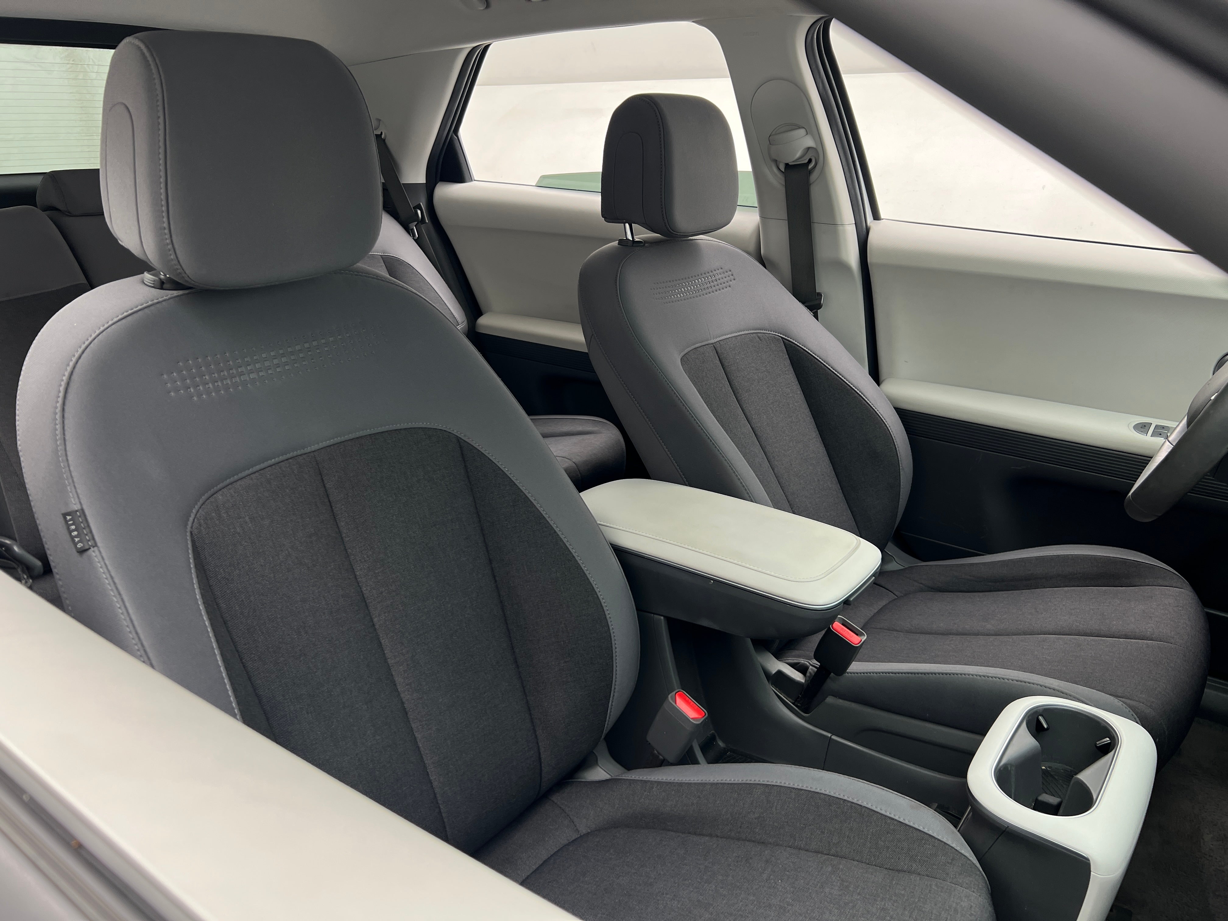Used 2024 Hyundai IONIQ 5 SEL with VIN KM8KN4DE9RU235196 for sale in Auburn, WA
