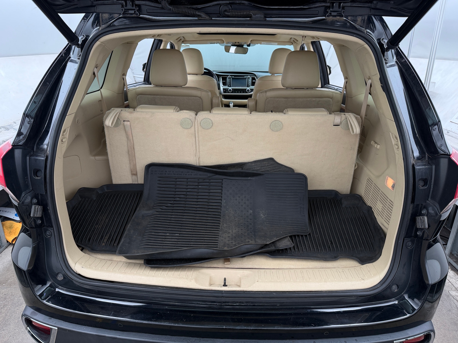 Thumbnail: 2017 Toyota Highlander - 7