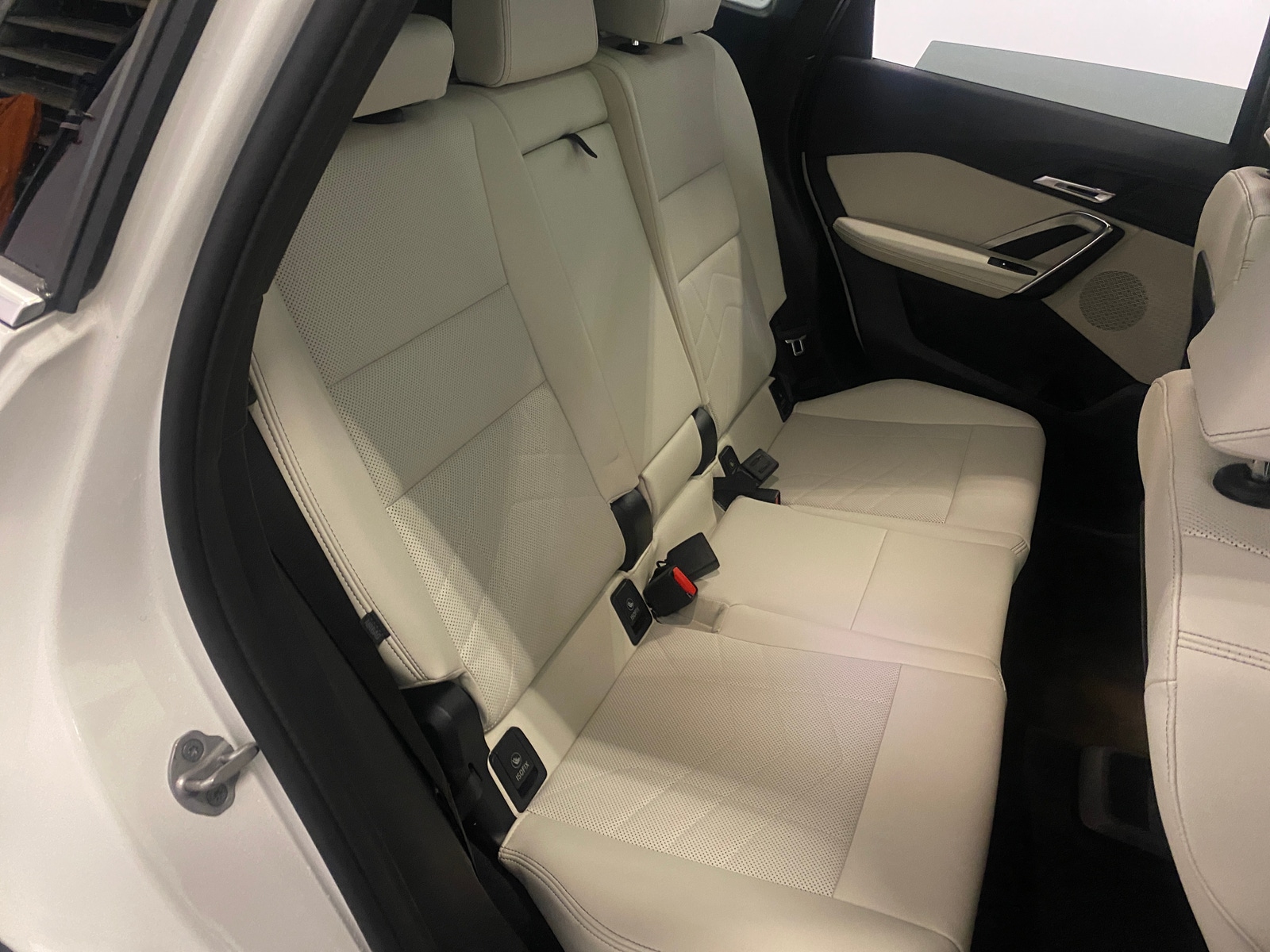 Thumbnail: 2026 BMW X1 - 6