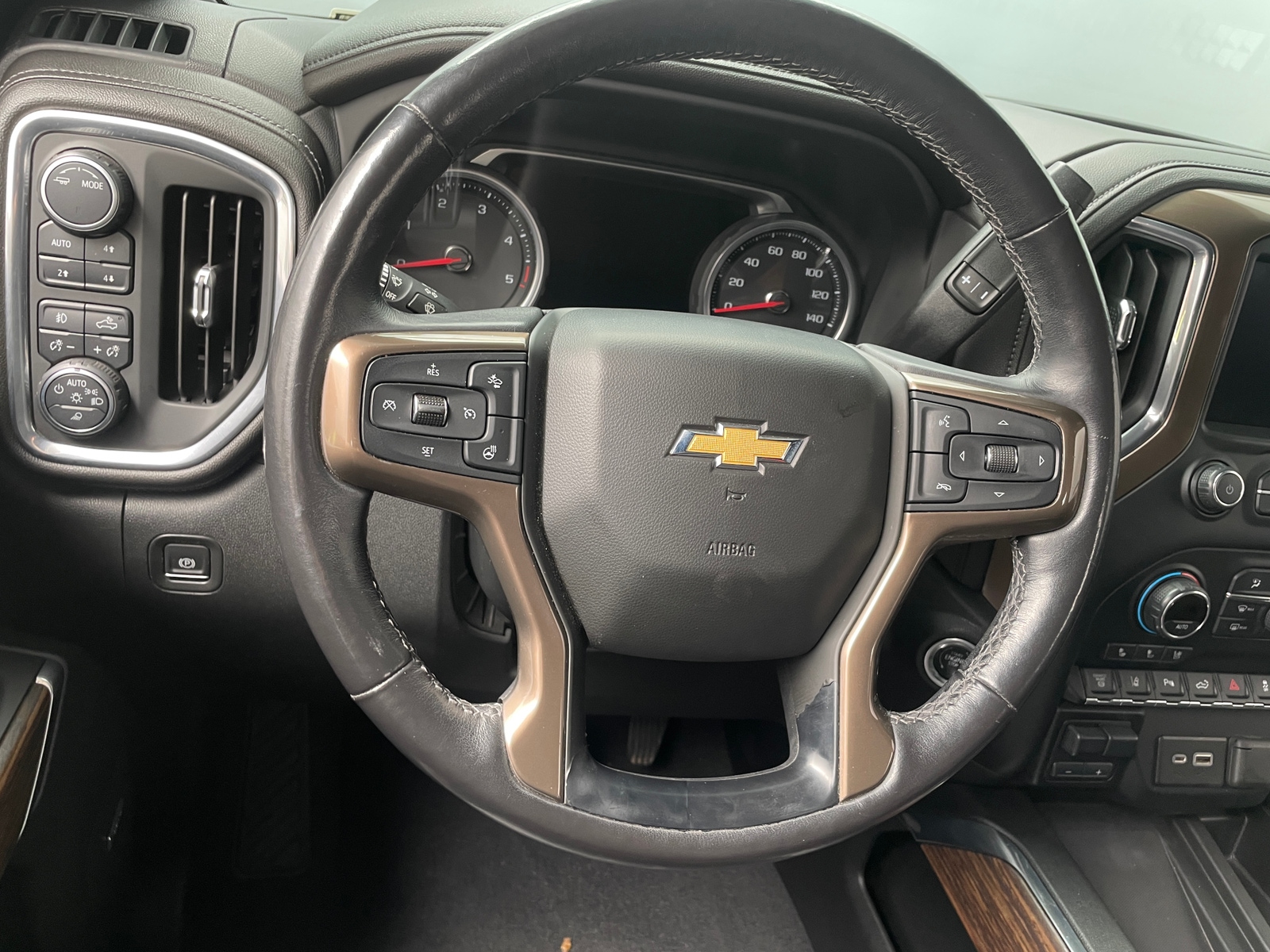 Thumbnail: 2020 Chevrolet Silverado 2500 - 4