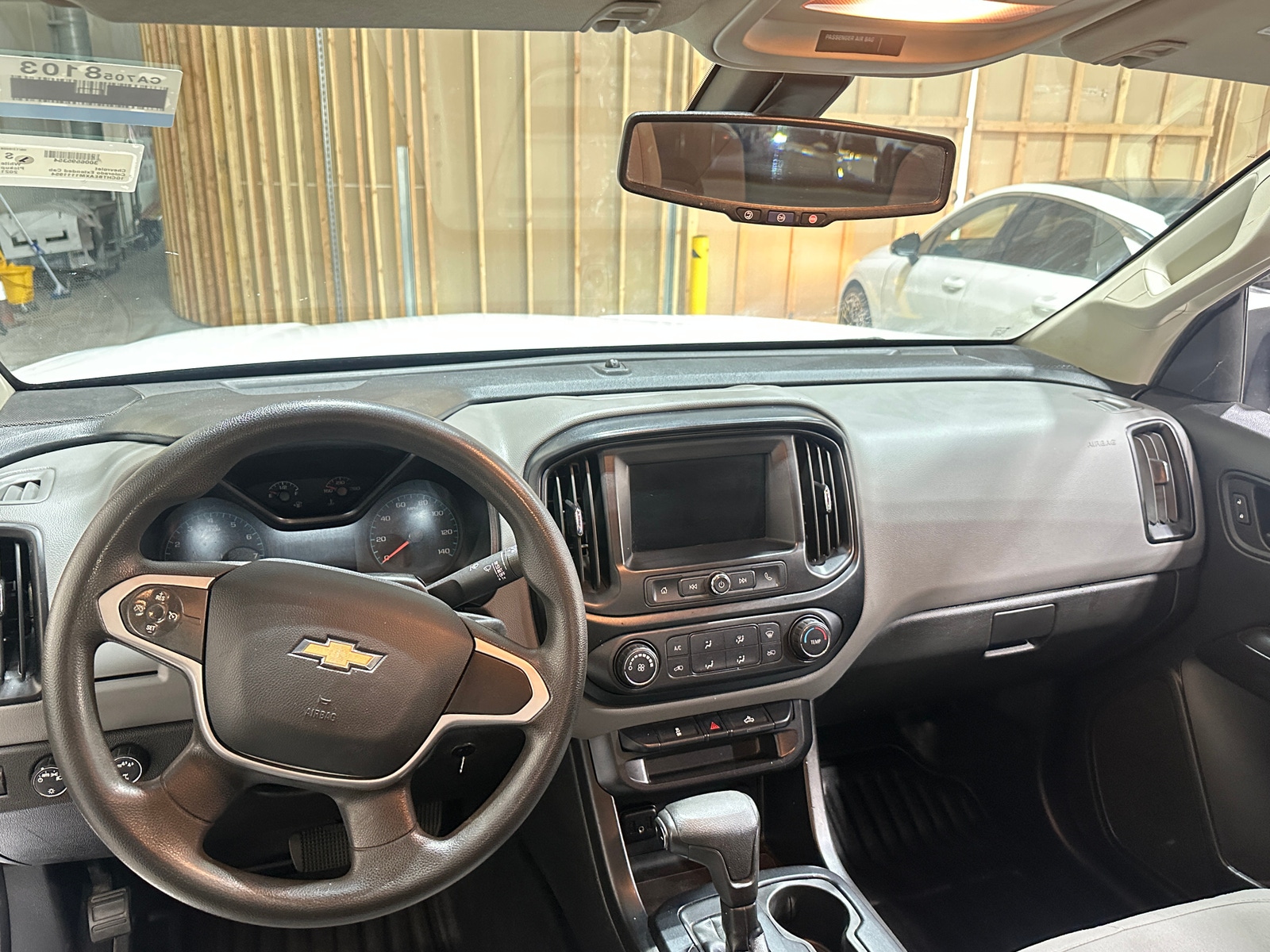 Thumbnail: 2021 Chevrolet Colorado - 3