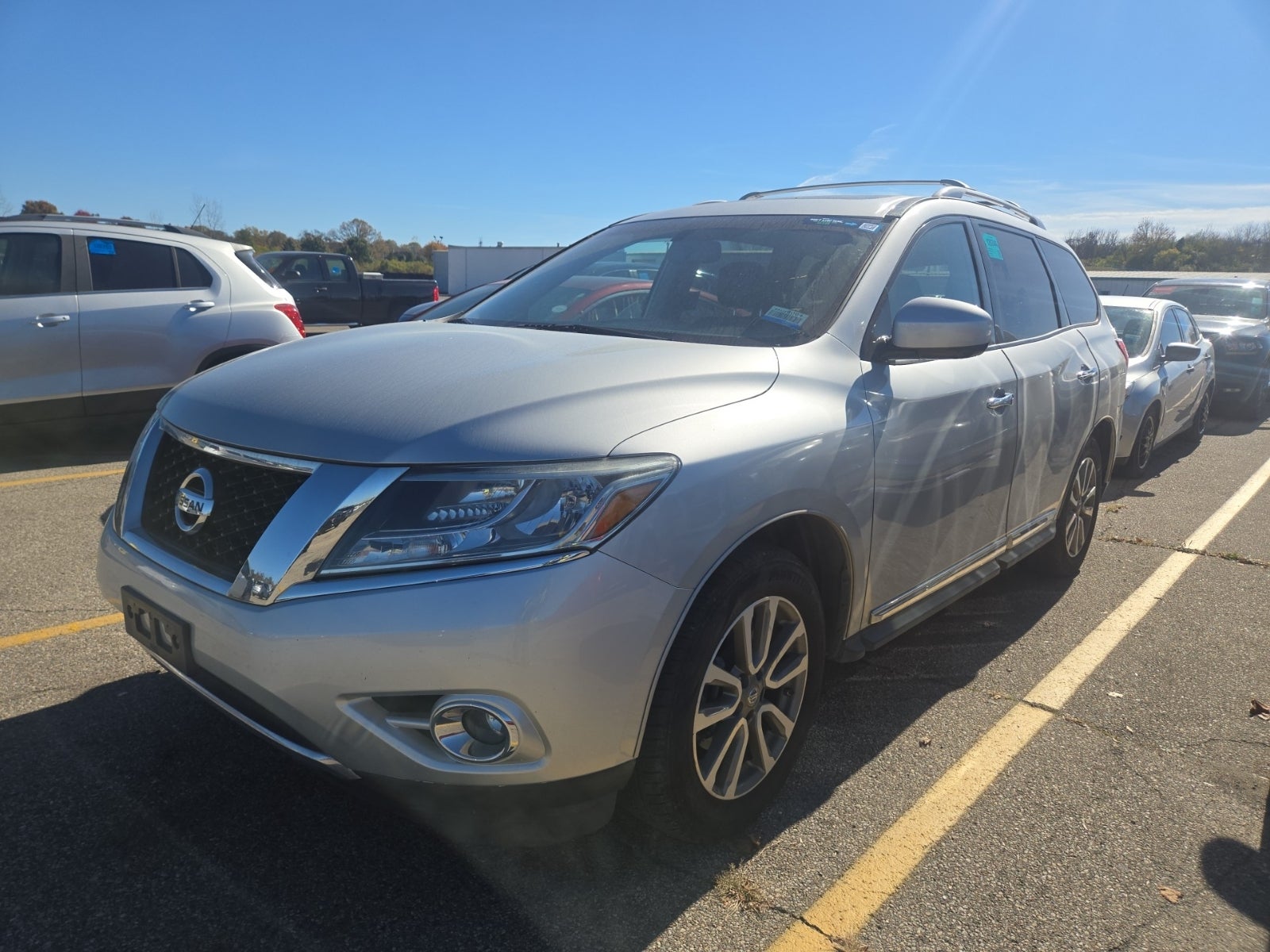 2016 Nissan Pathfinder SL