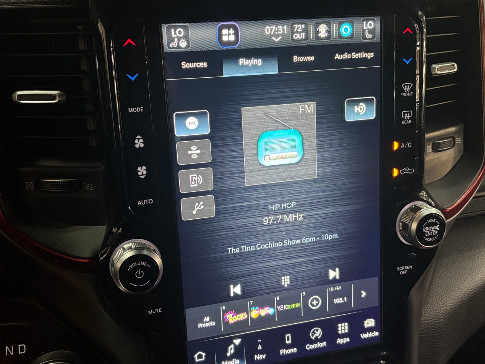 Thumbnail: 2022 RAM 1500 - 4
