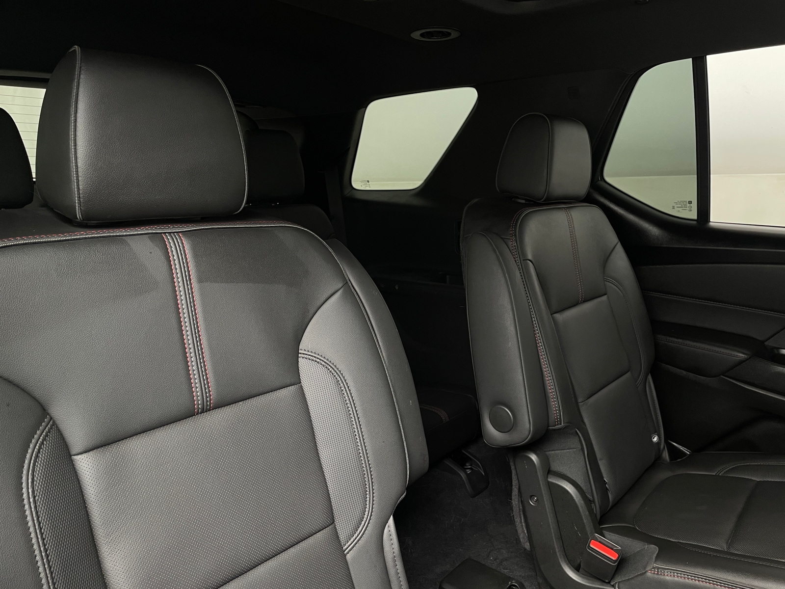 Thumbnail: 2023 Chevrolet Traverse - 5