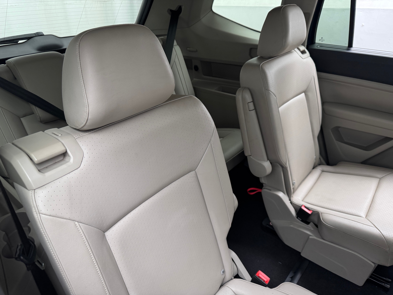 Thumbnail: 2018 Volkswagen Atlas - 5