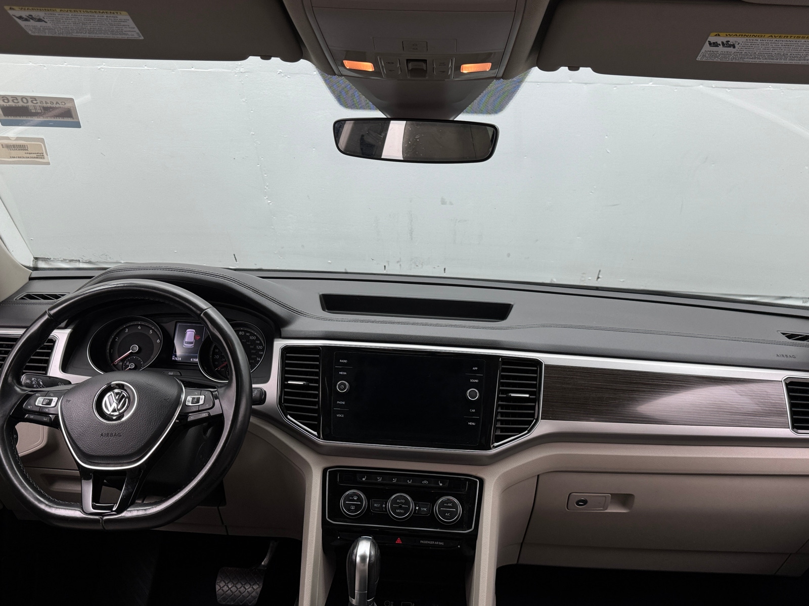 Thumbnail: 2018 Volkswagen Atlas - 2