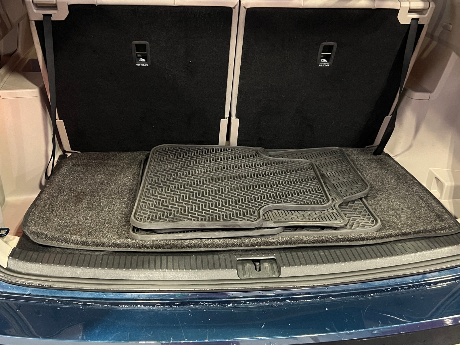 Thumbnail: 2018 Volkswagen Atlas - 6