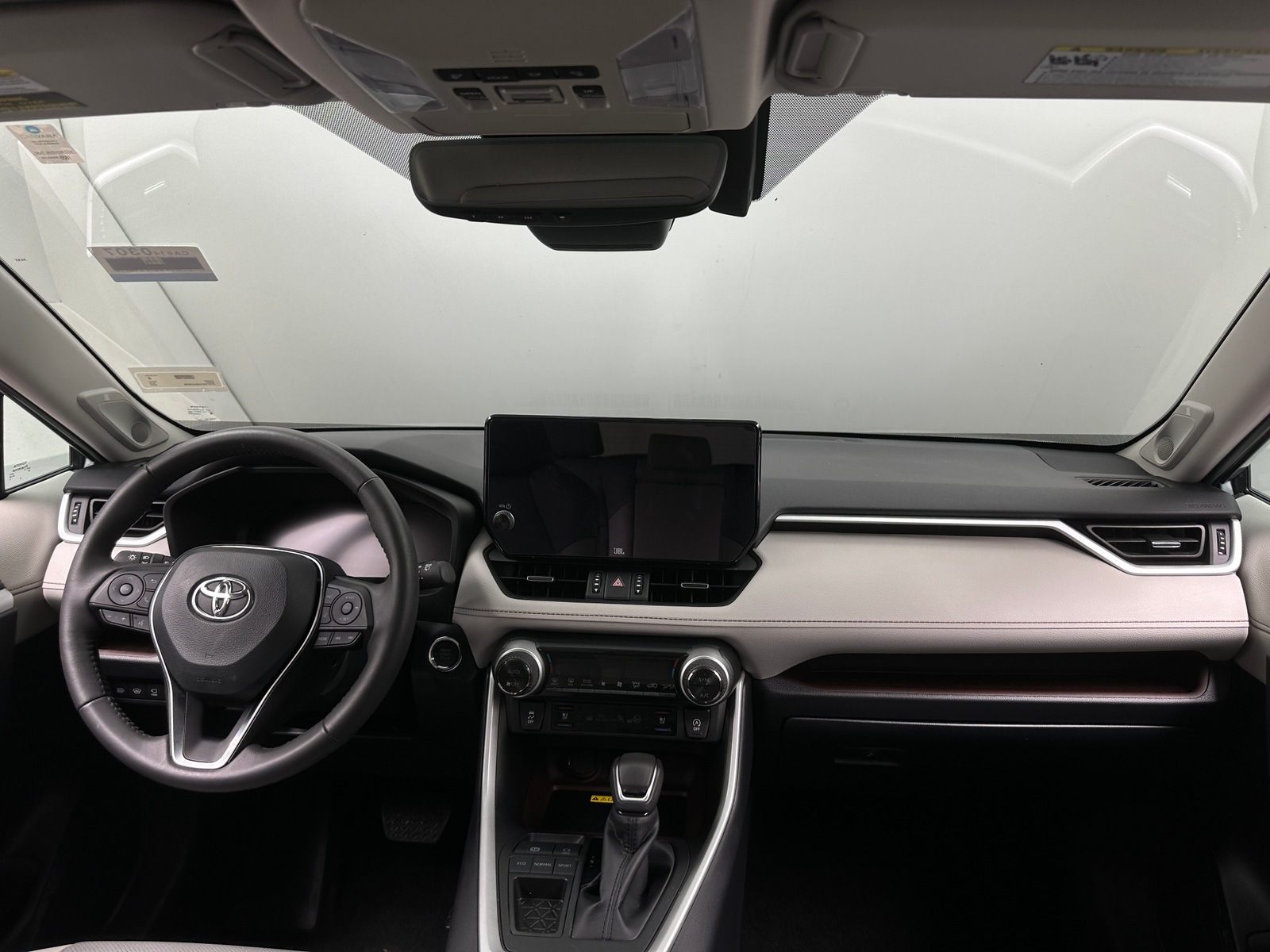 Thumbnail: 2025 Toyota RAV4 - 2
