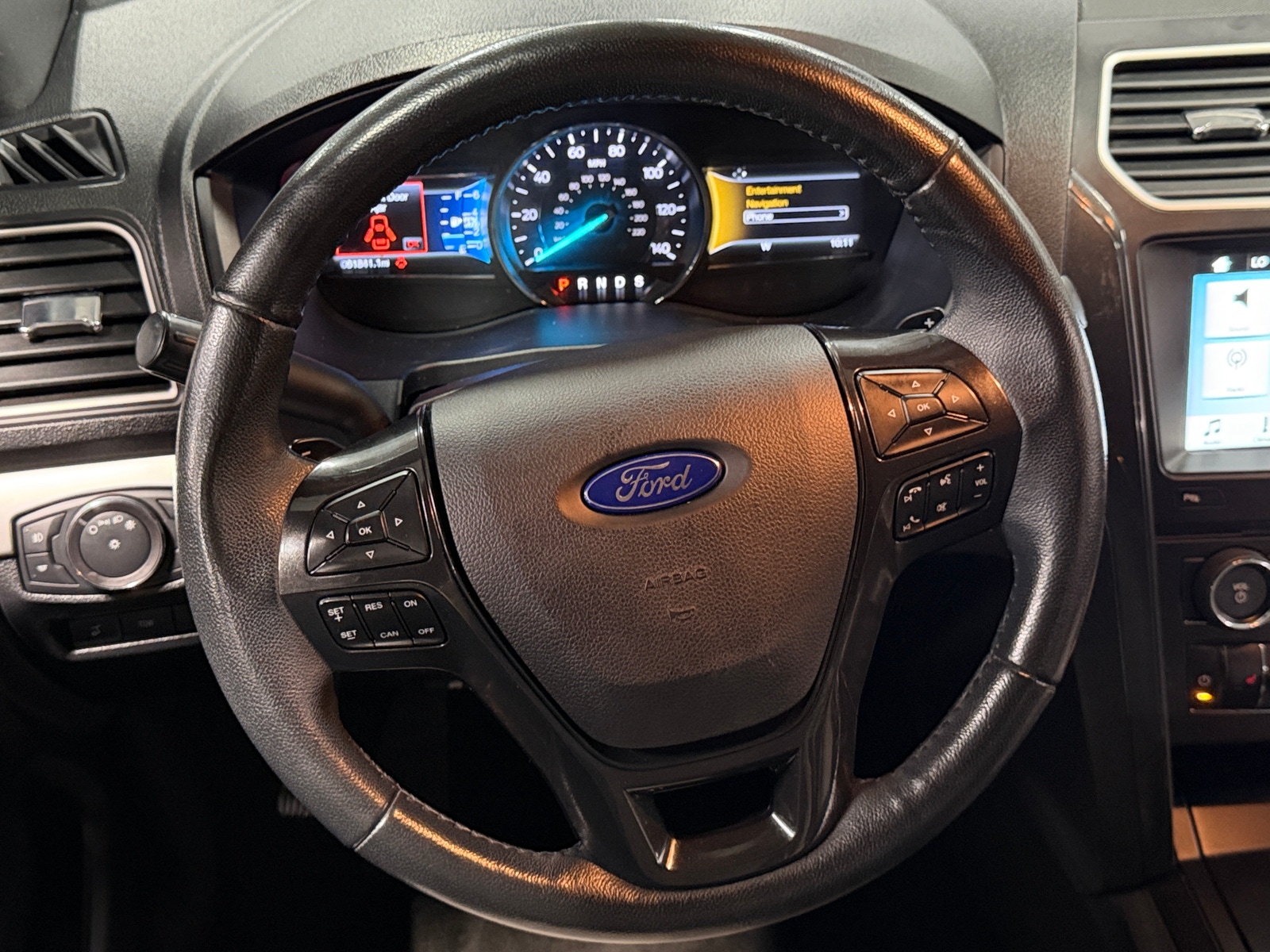 Thumbnail: 2017 Ford Explorer - 4