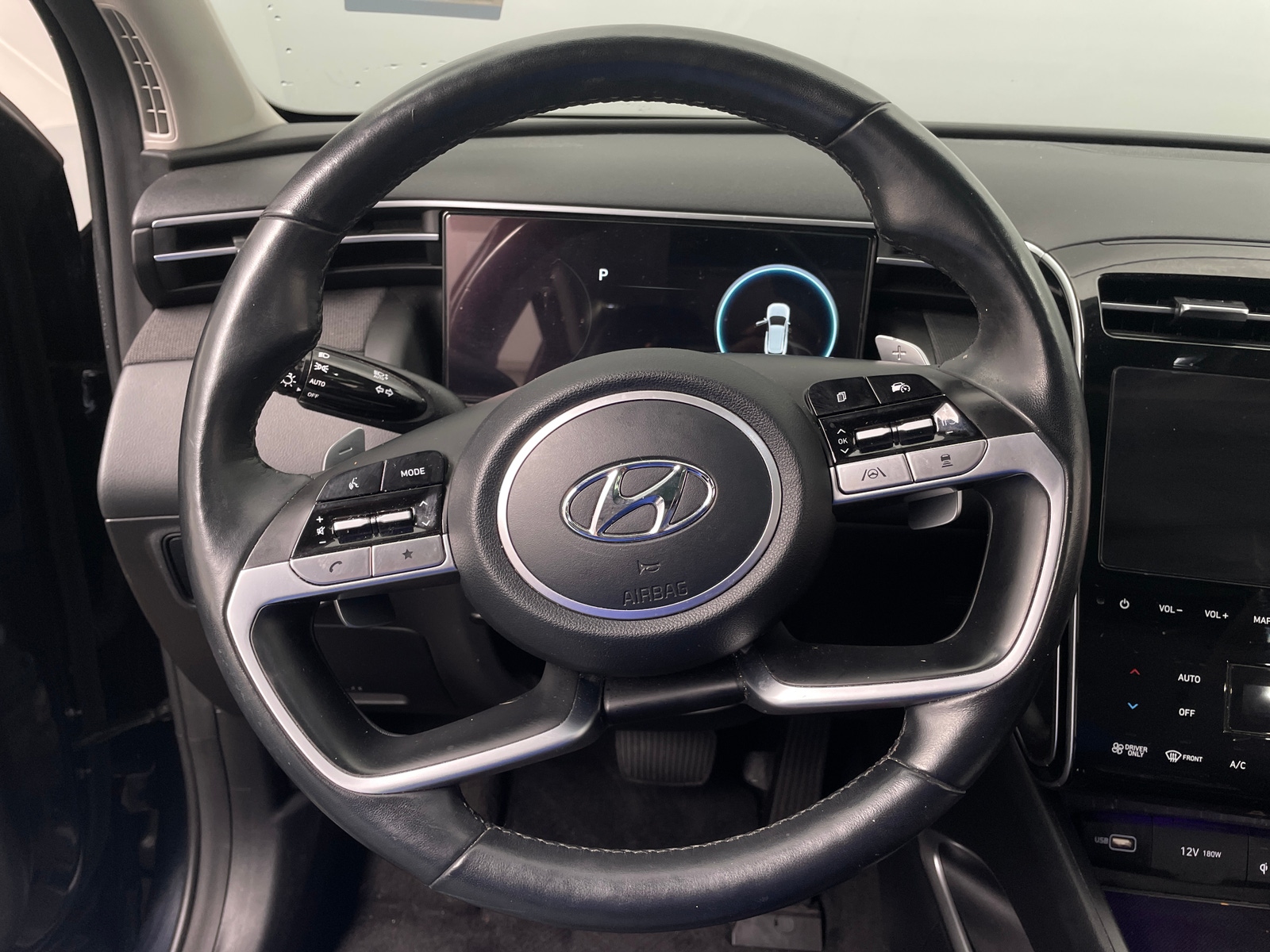 Thumbnail: 2022 Hyundai Tucson - 4