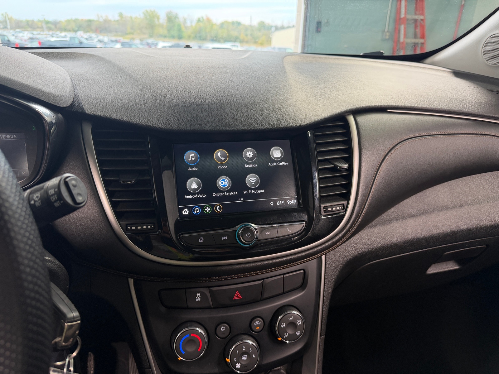 Thumbnail: 2018 Chevrolet Trax - 4