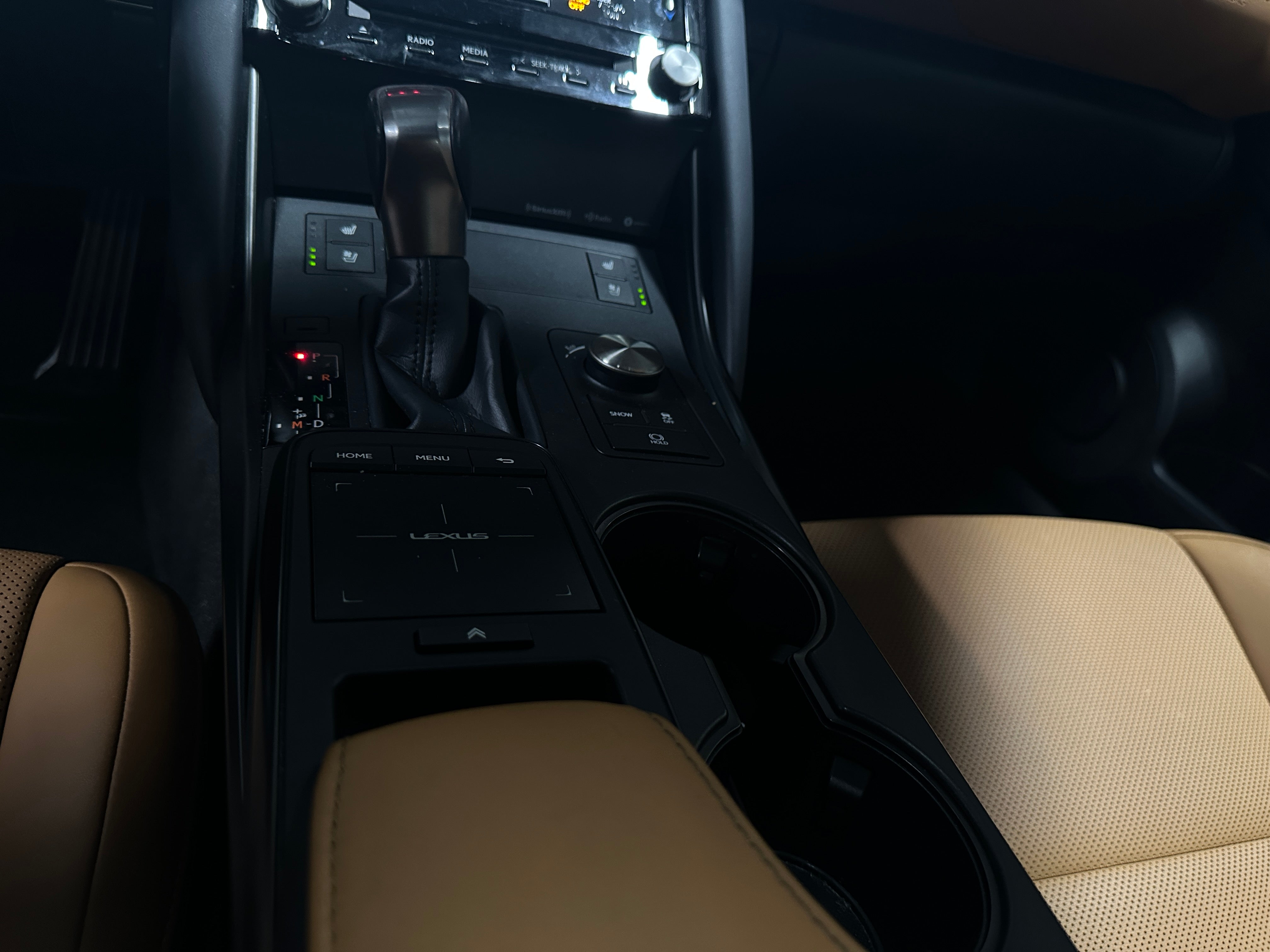 2024 Lexus IS 300 - Photo 5