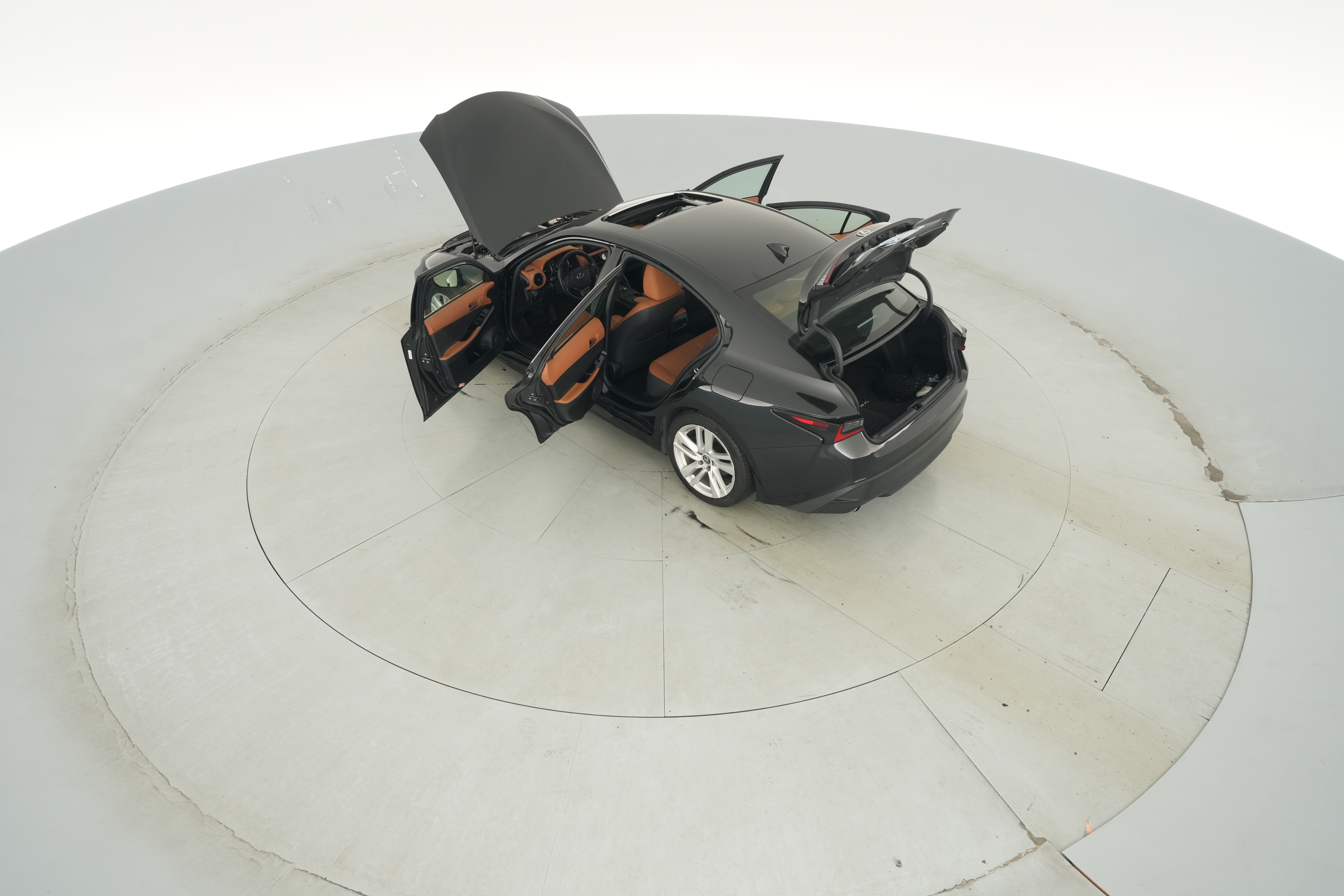 2024 Lexus IS 300 - Photo 40