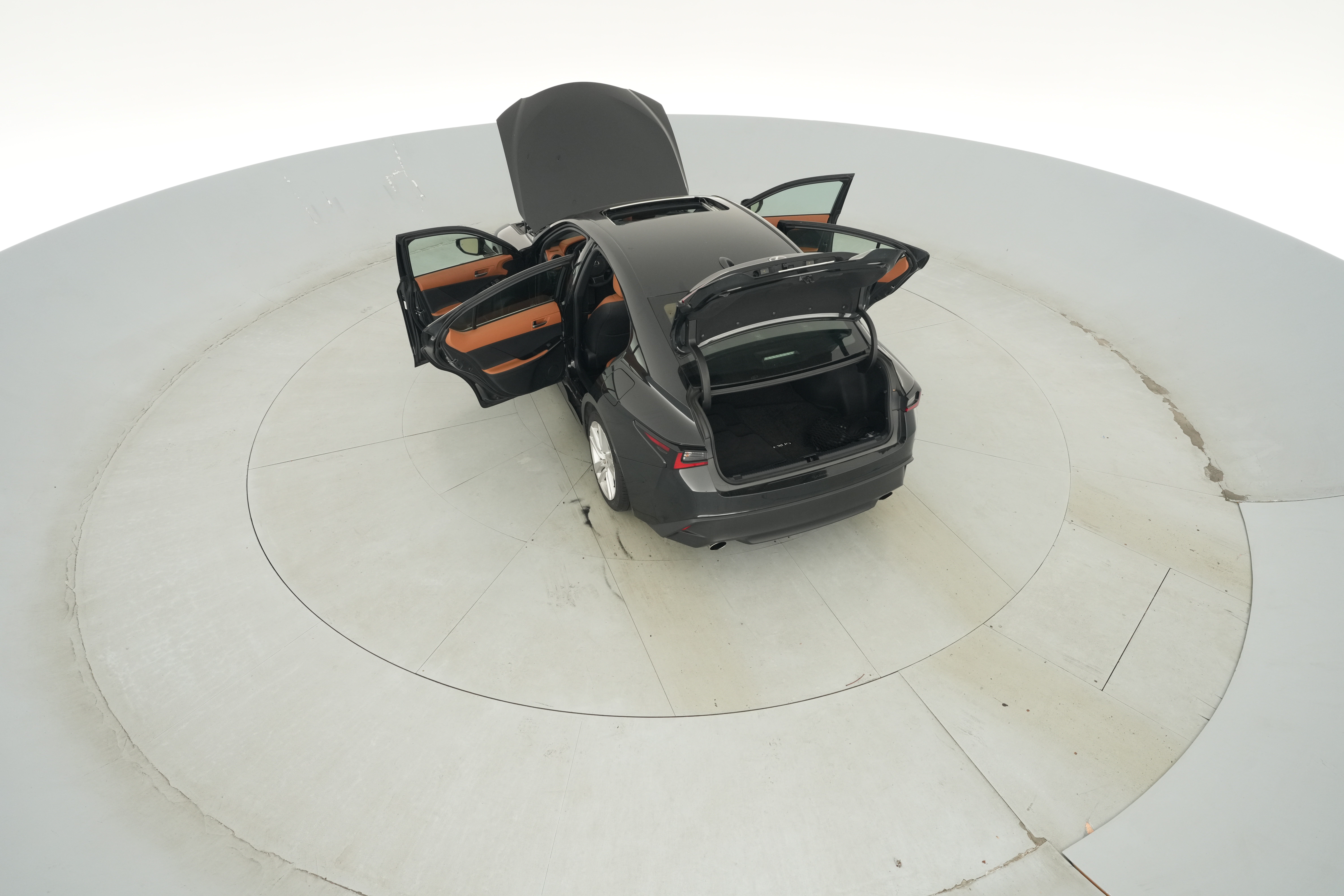 2024 Lexus IS 300 - Photo 41