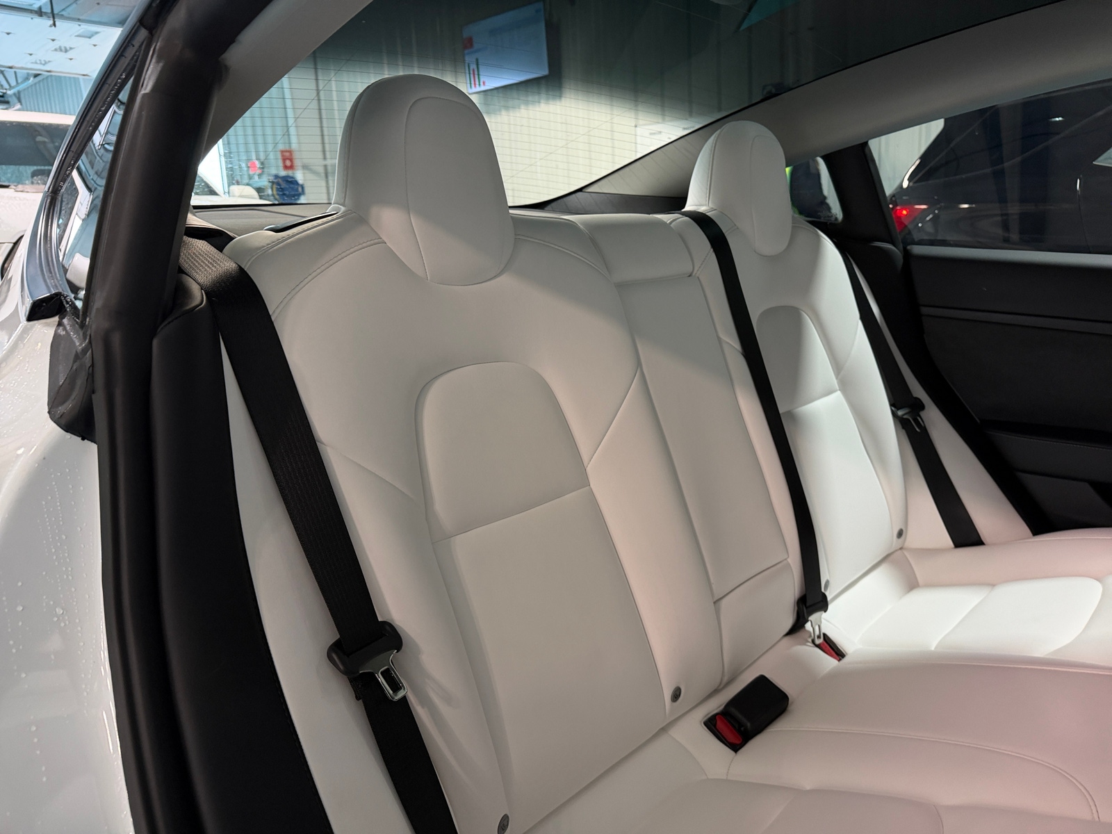 Thumbnail: 2022 Tesla Model 3 - 5