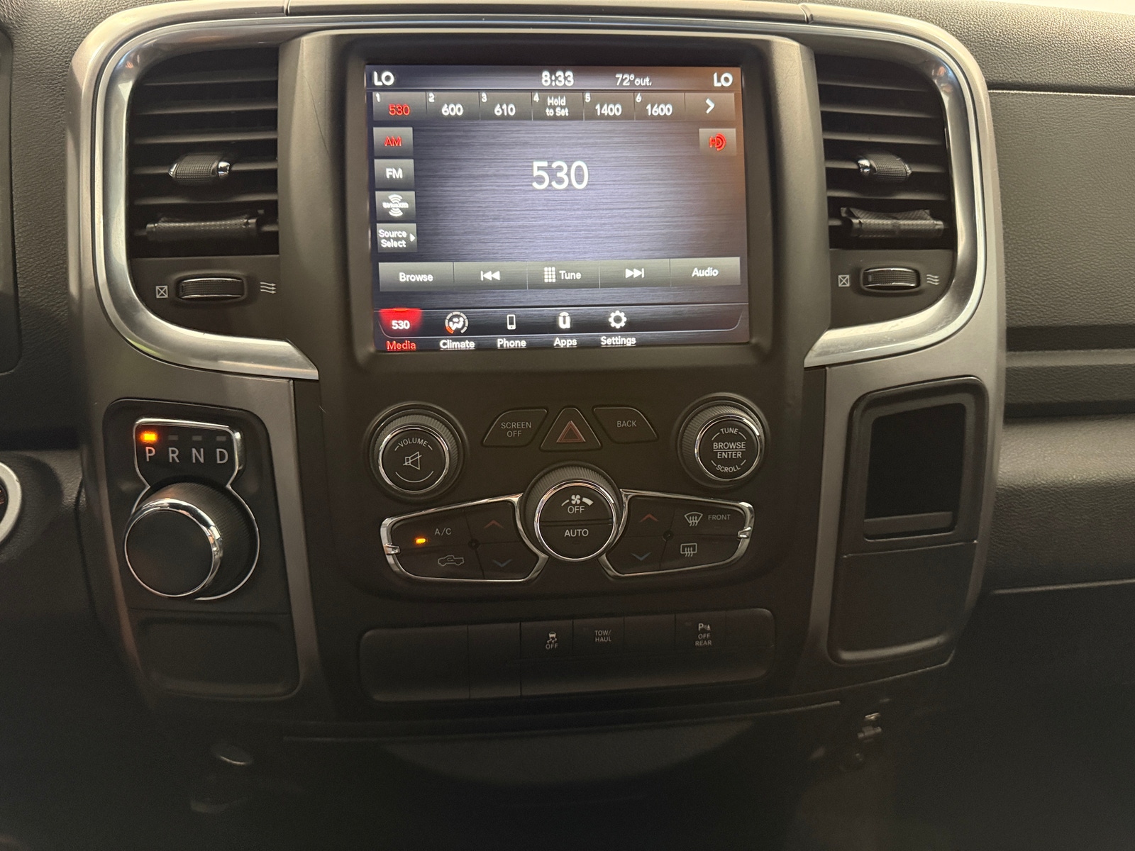 Thumbnail: 2021 RAM 1500 Classic - 4