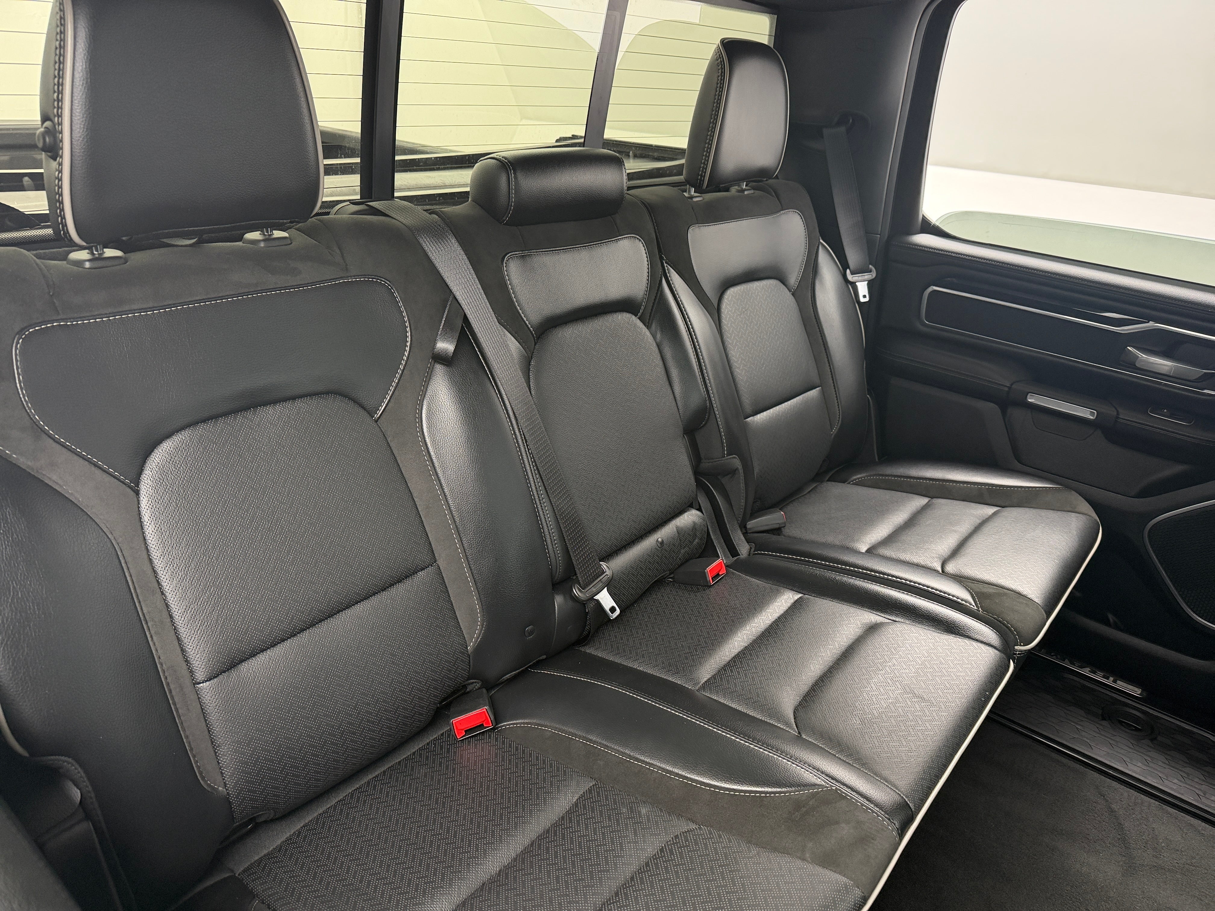 2021 RAM Ram 1500 Pickup Laramie - Photo 9