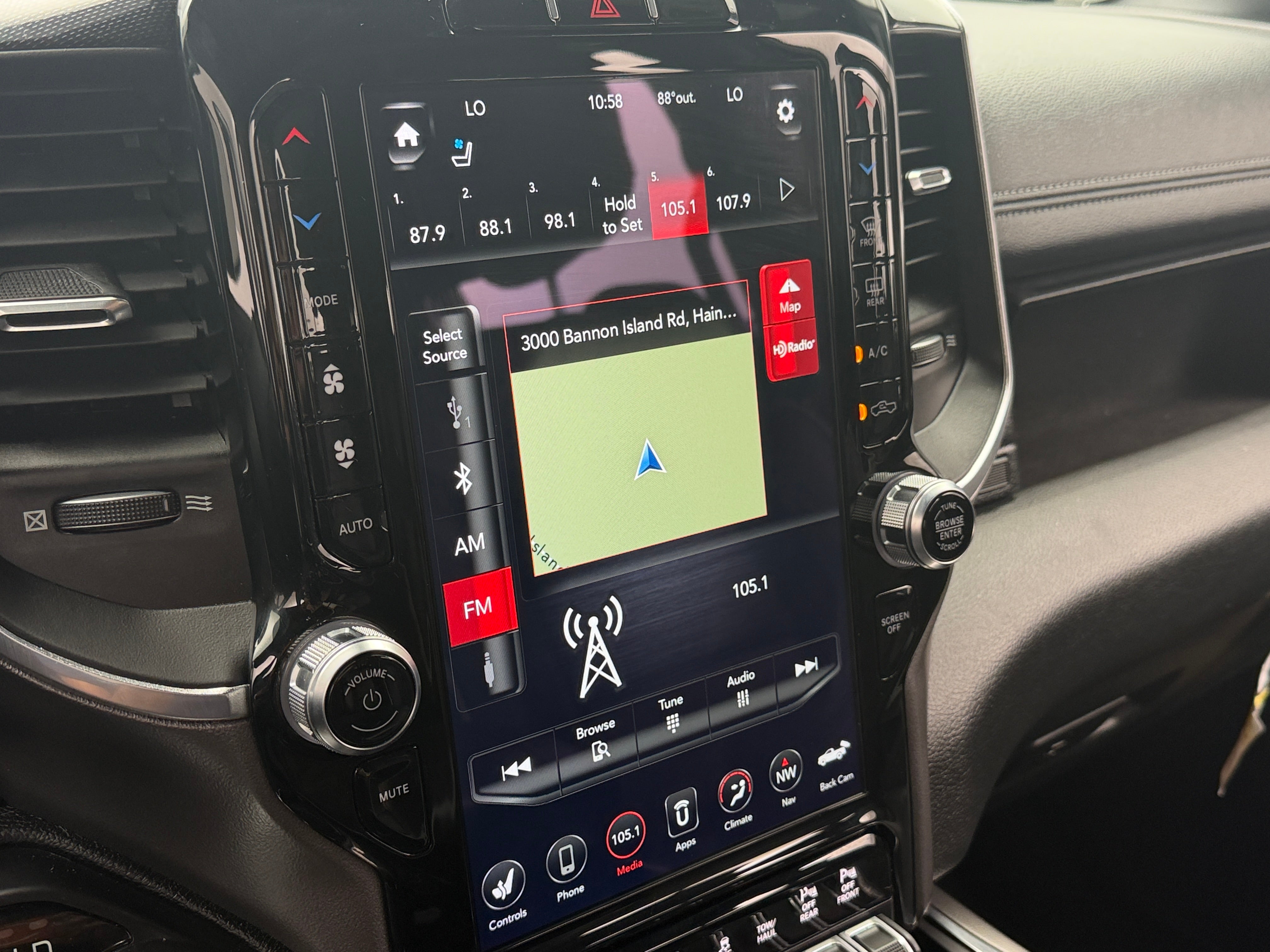 2021 RAM Ram 1500 Pickup Laramie - Photo 17