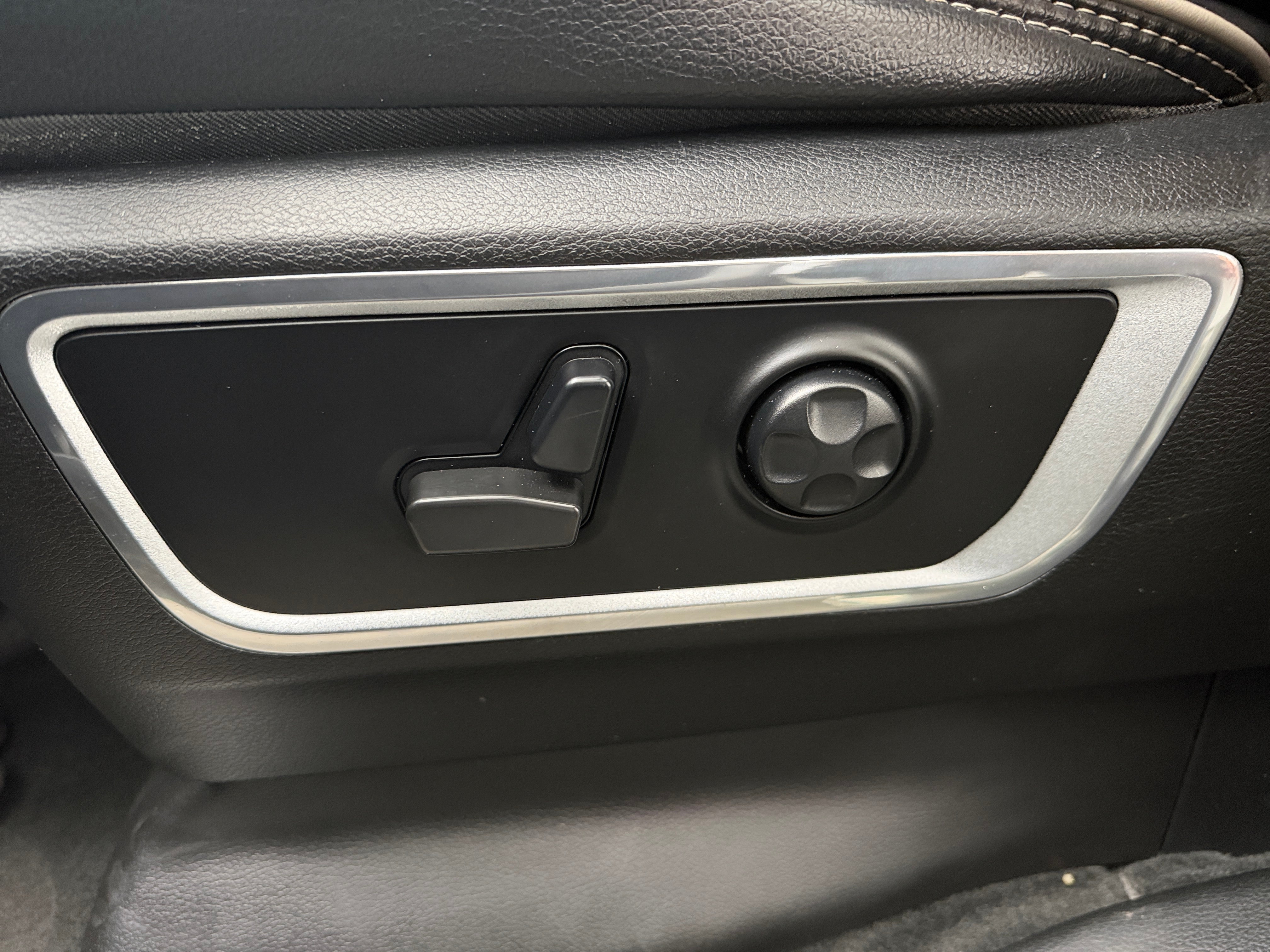 2021 RAM Ram 1500 Pickup Laramie - Photo 21