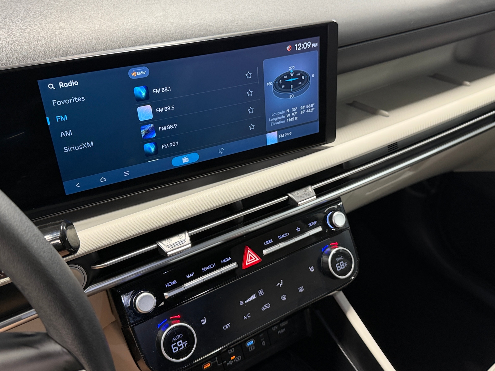 Thumbnail: 2025 Hyundai Tucson - 4