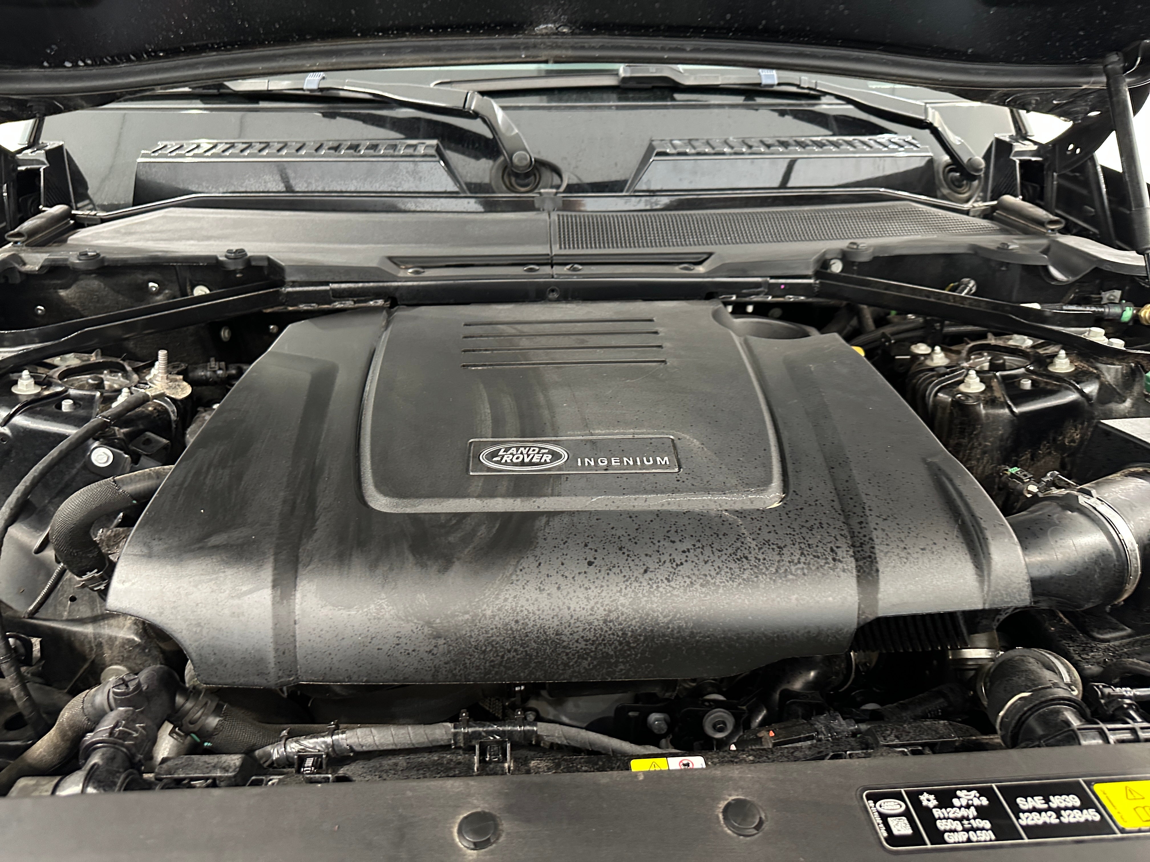 2025 Land Rover Defender