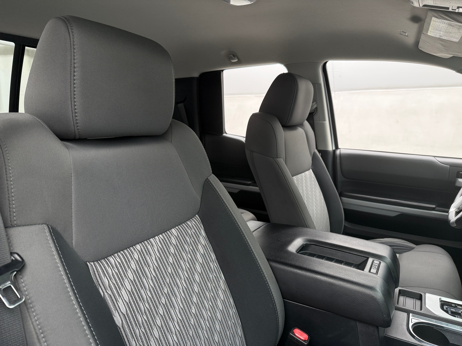 Thumbnail: 2020 Toyota Tundra - 2