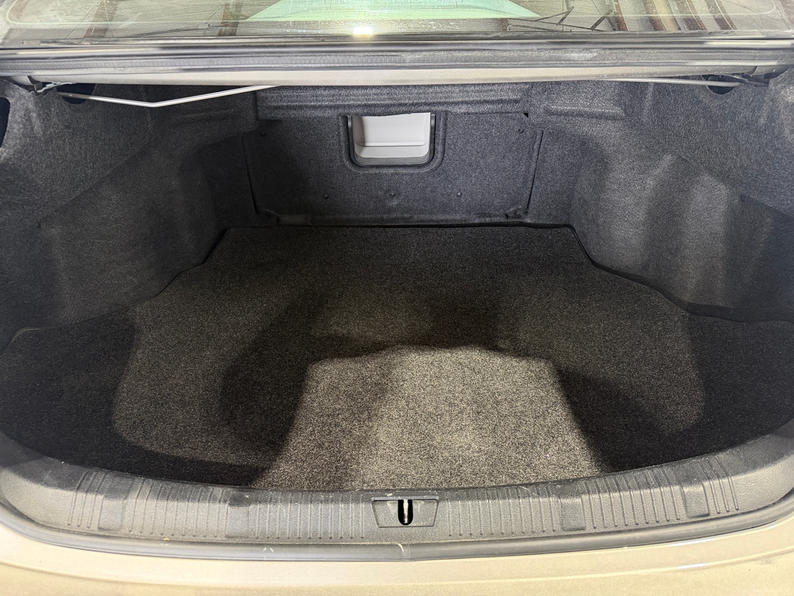 Thumbnail: 2015 Toyota Avalon - 6