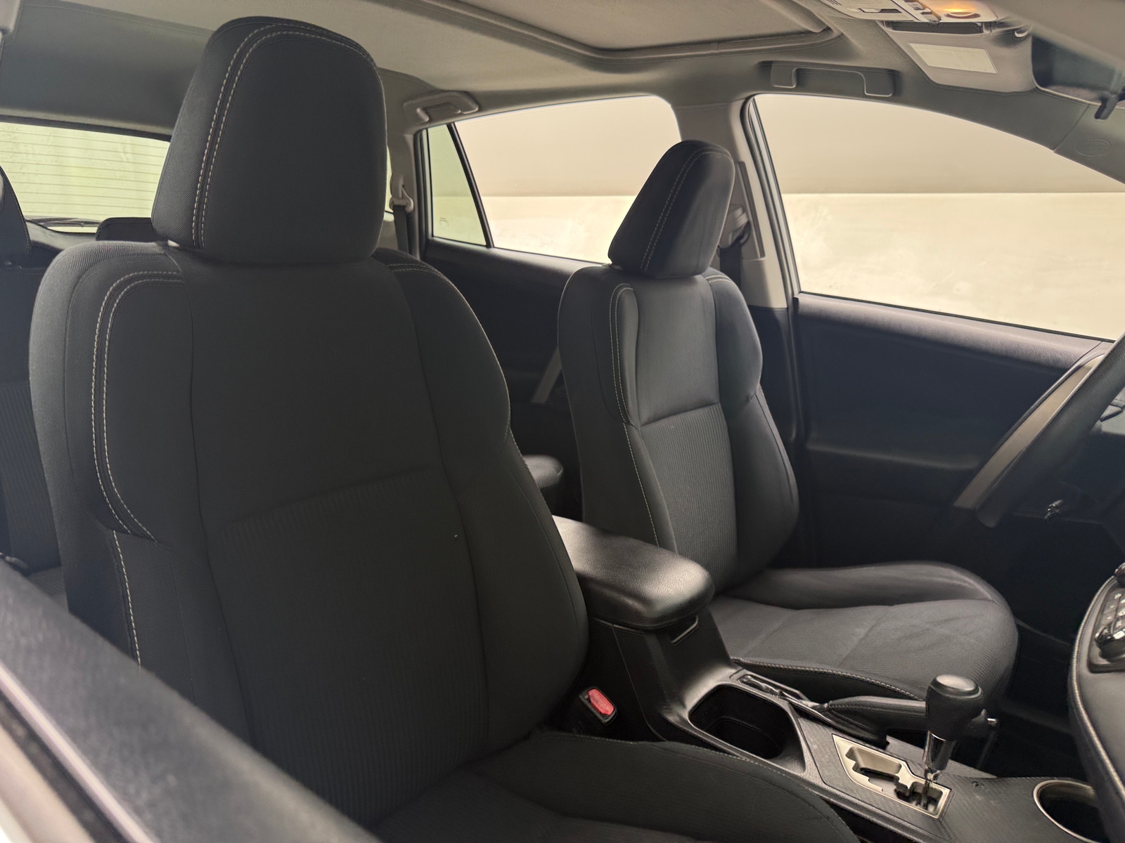Thumbnail: 2014 Toyota RAV4 - 2