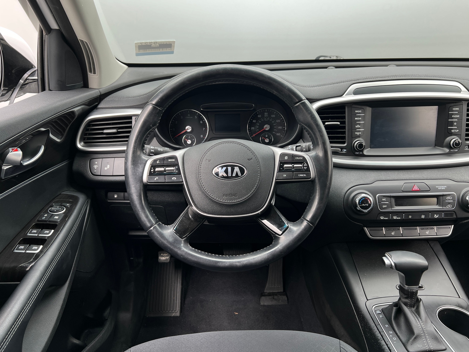 Thumbnail: 2020 Kia Sorento - 5