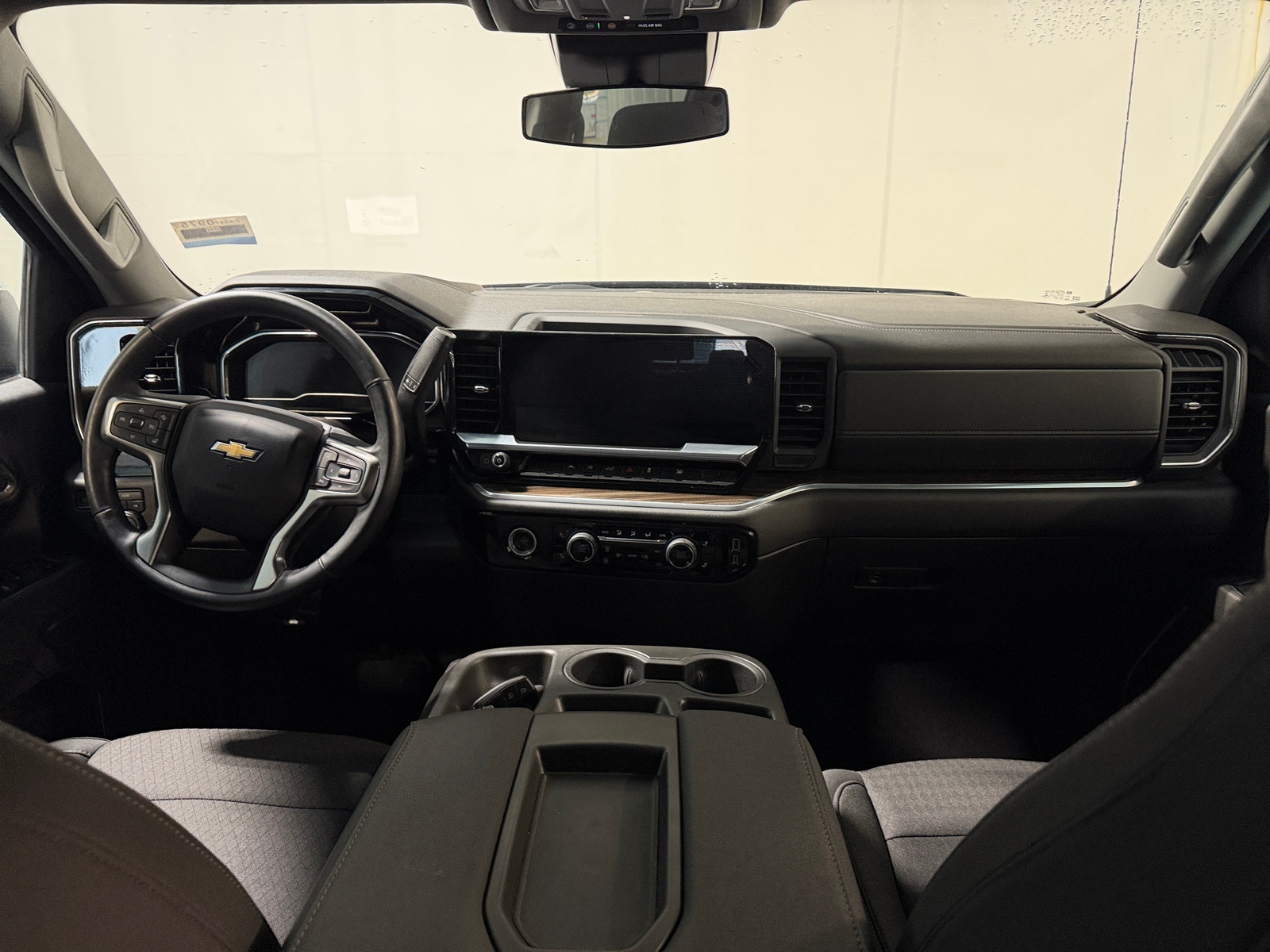 Thumbnail: 2023 Chevrolet Silverado 1500 - 3