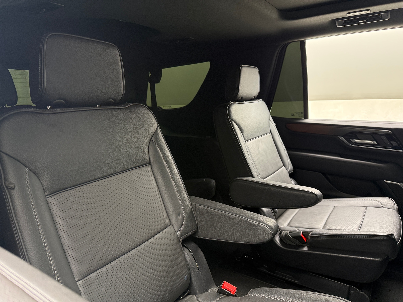 Thumbnail: 2025 GMC Yukon - 5