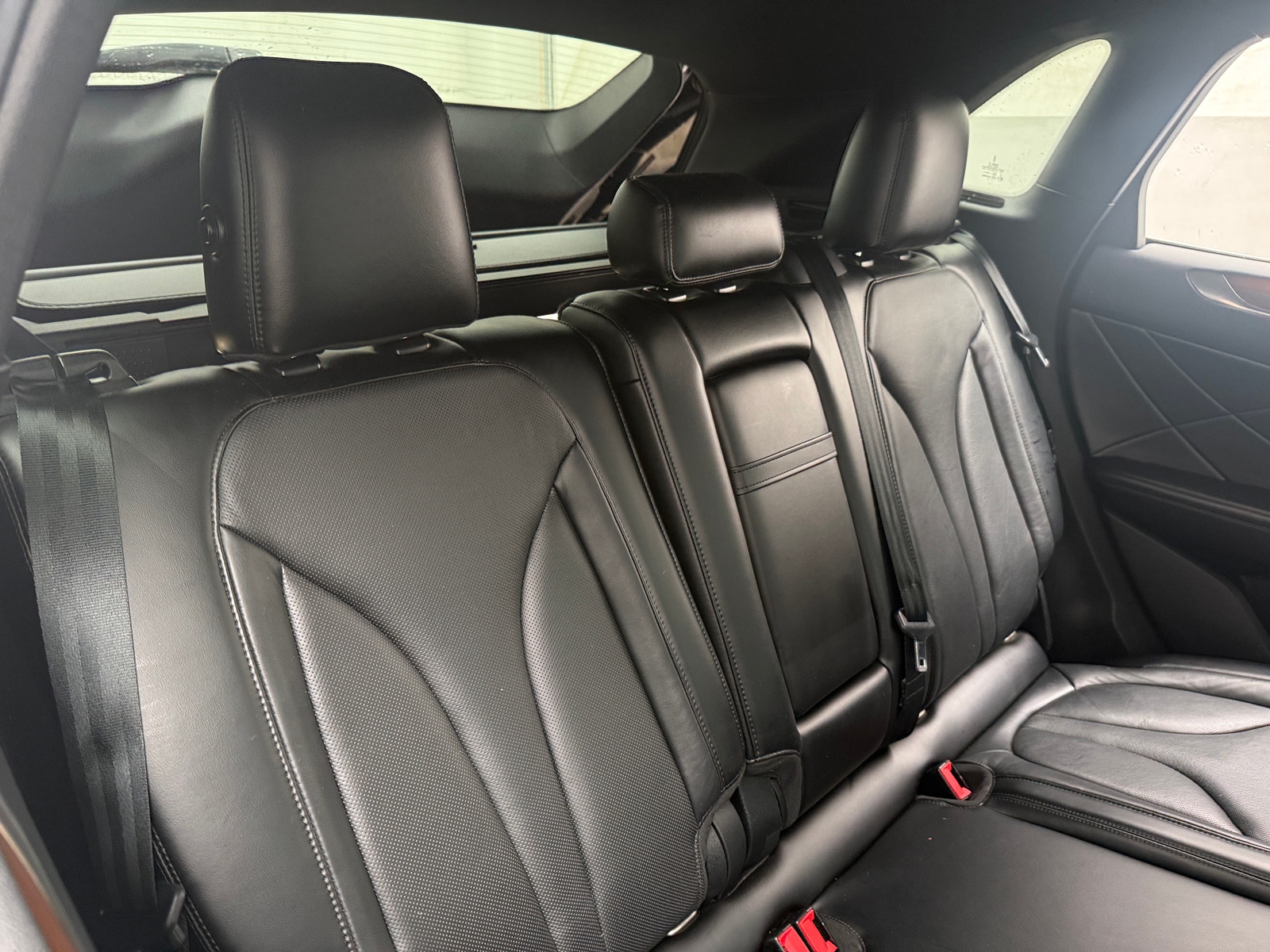 Thumbnail: 2016 Lincoln MKC - 5