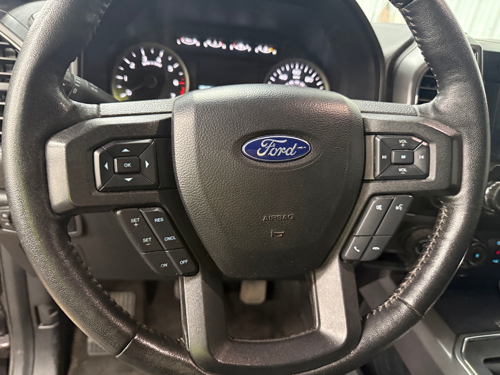 Thumbnail: 2020 Ford Econoline - 5