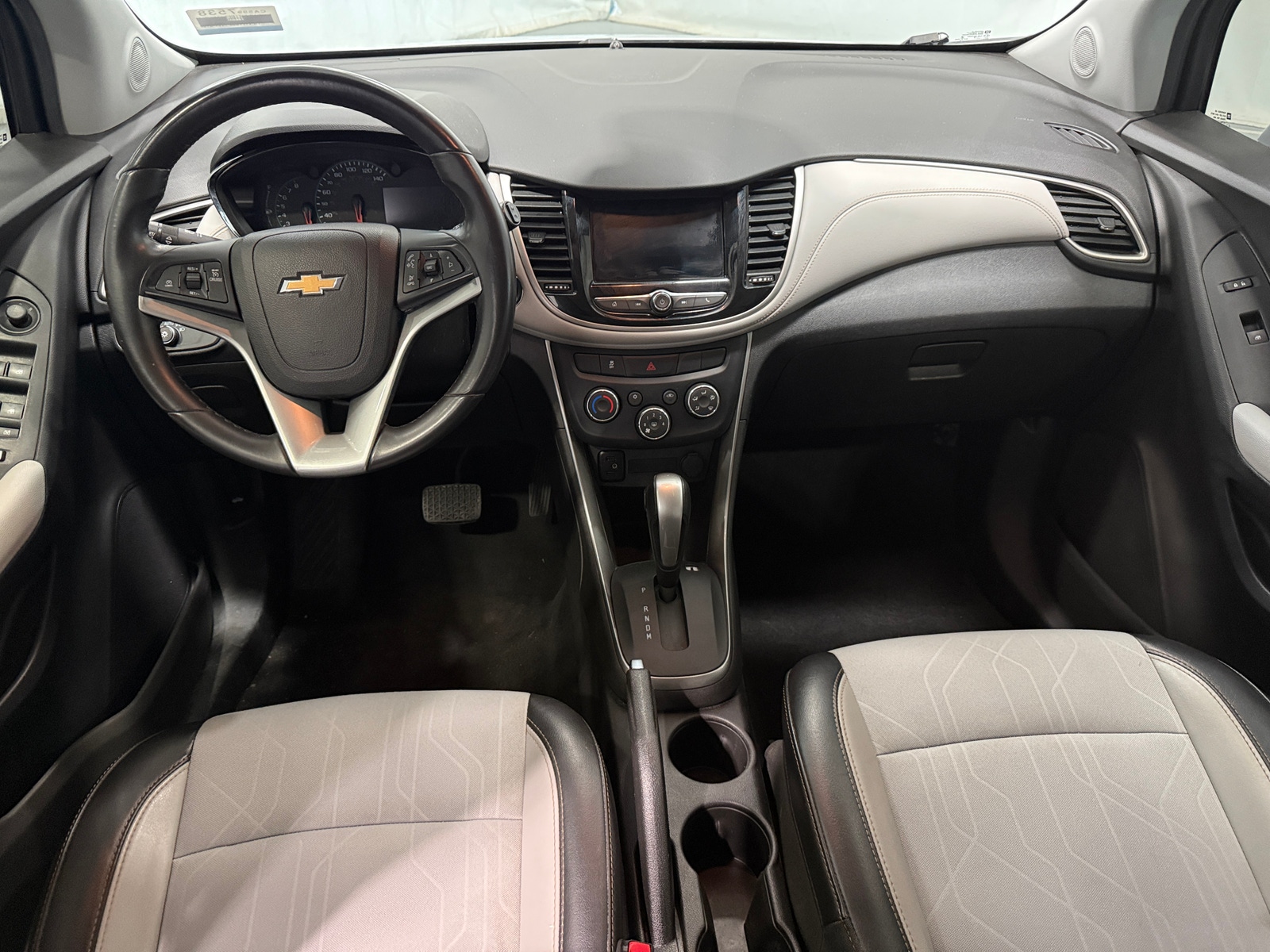Thumbnail: 2018 Chevrolet Trax - 2