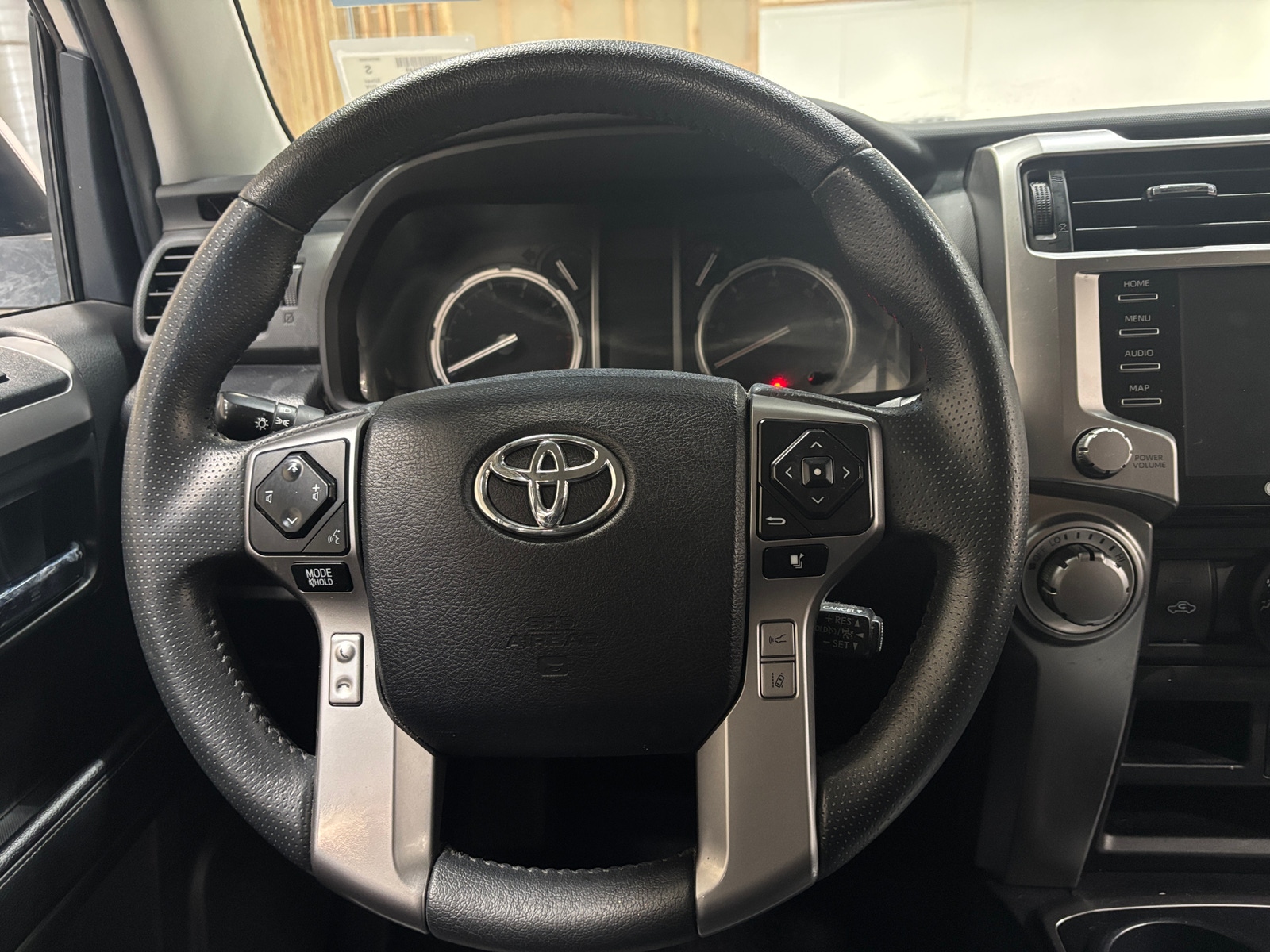 Thumbnail: 2024 Toyota 4Runner - 4