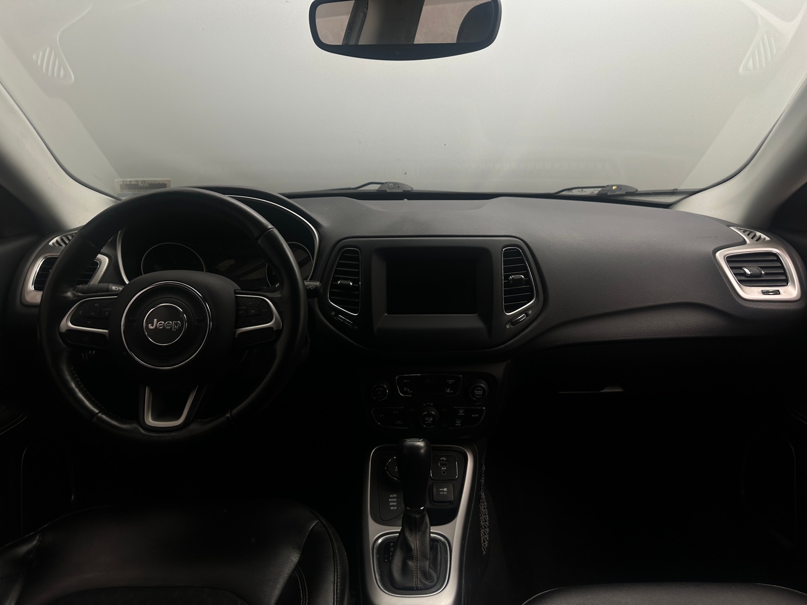 Thumbnail: 2018 Jeep Compass - 3