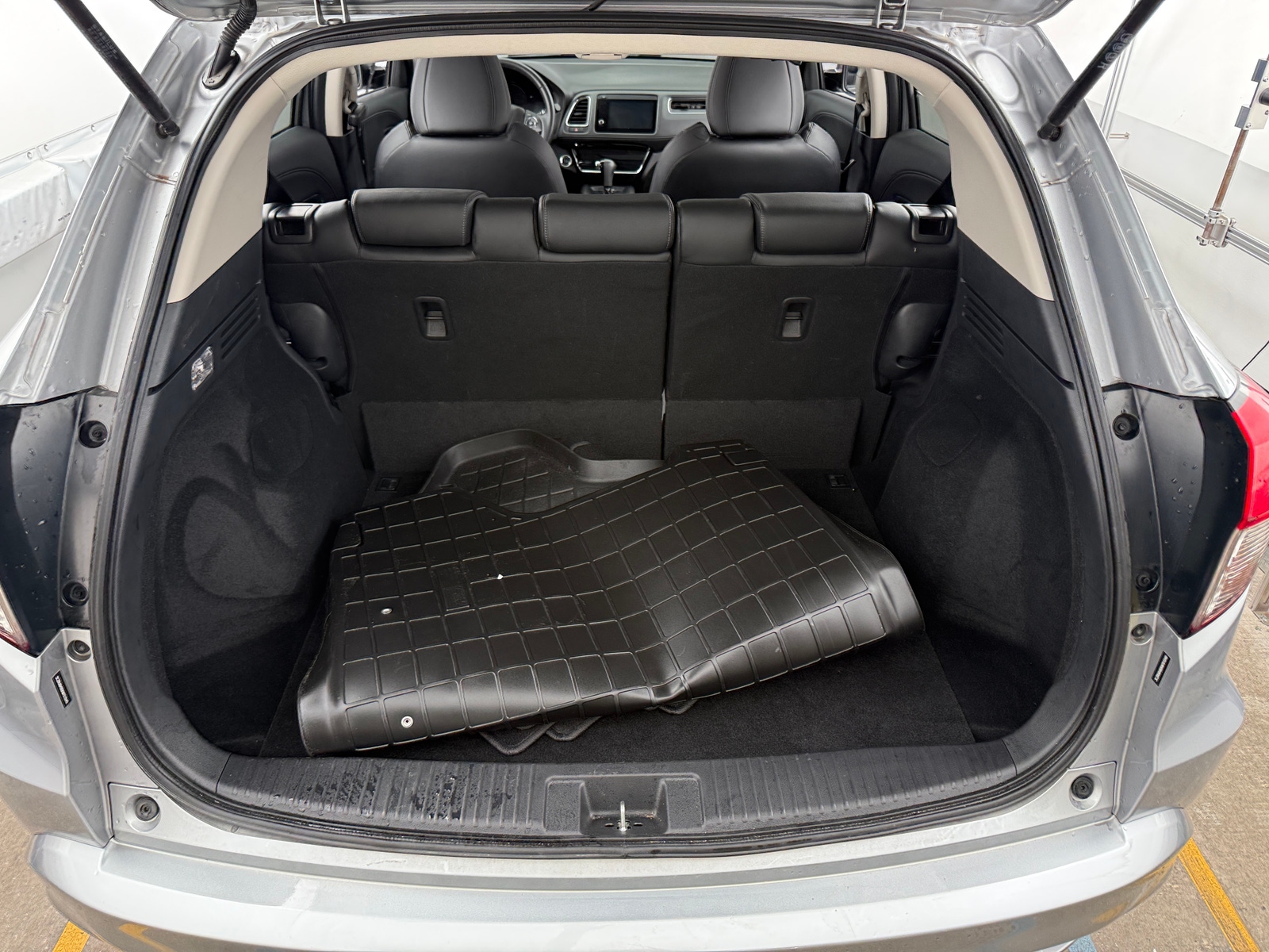 Thumbnail: 2019 Honda HR-V - 6
