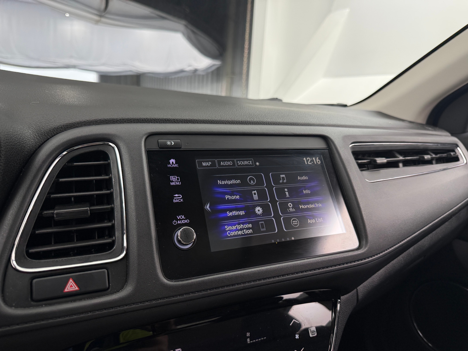 Thumbnail: 2019 Honda HR-V - 3