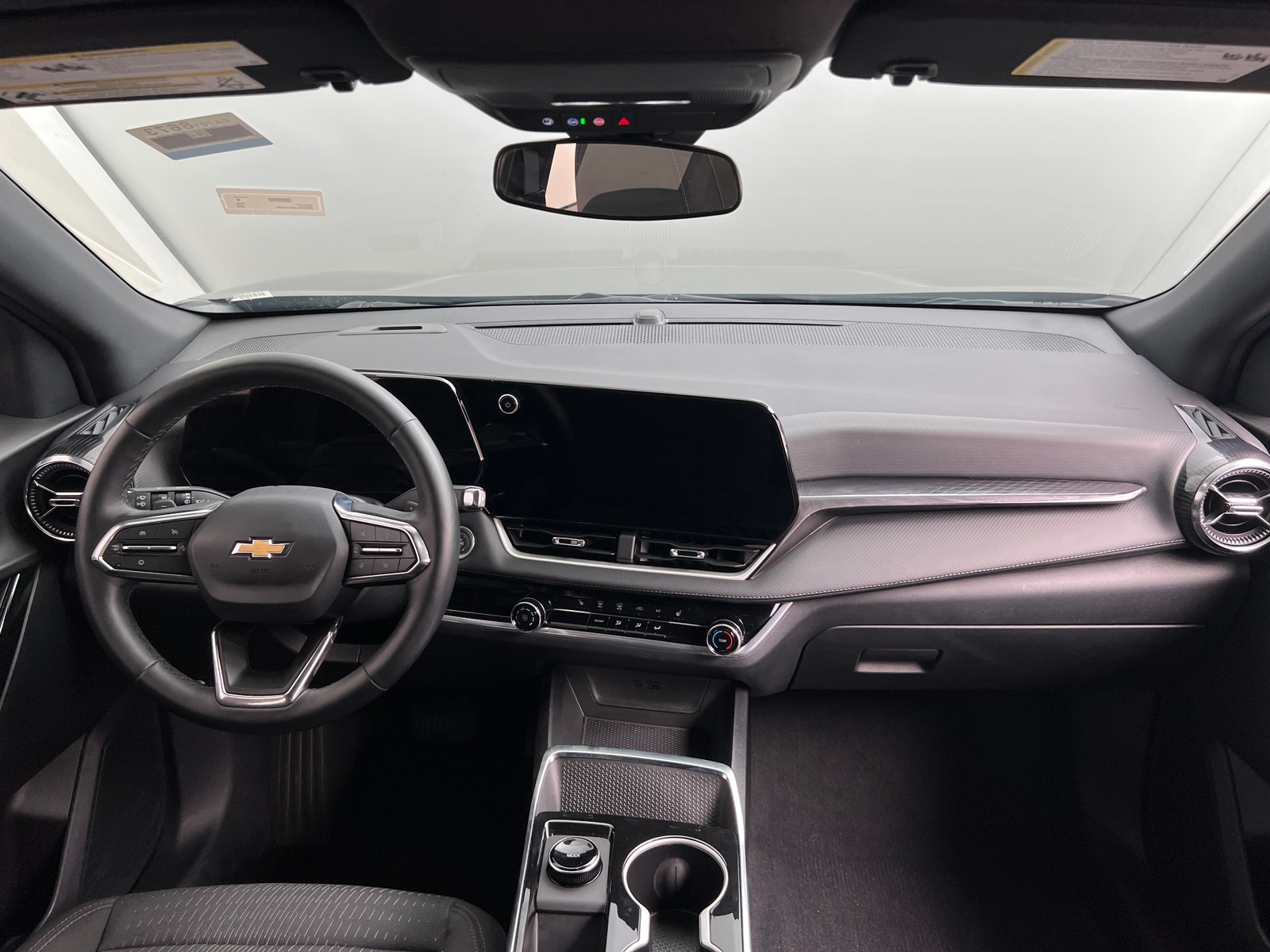 Thumbnail: 2026 Chevrolet Equinox - 3