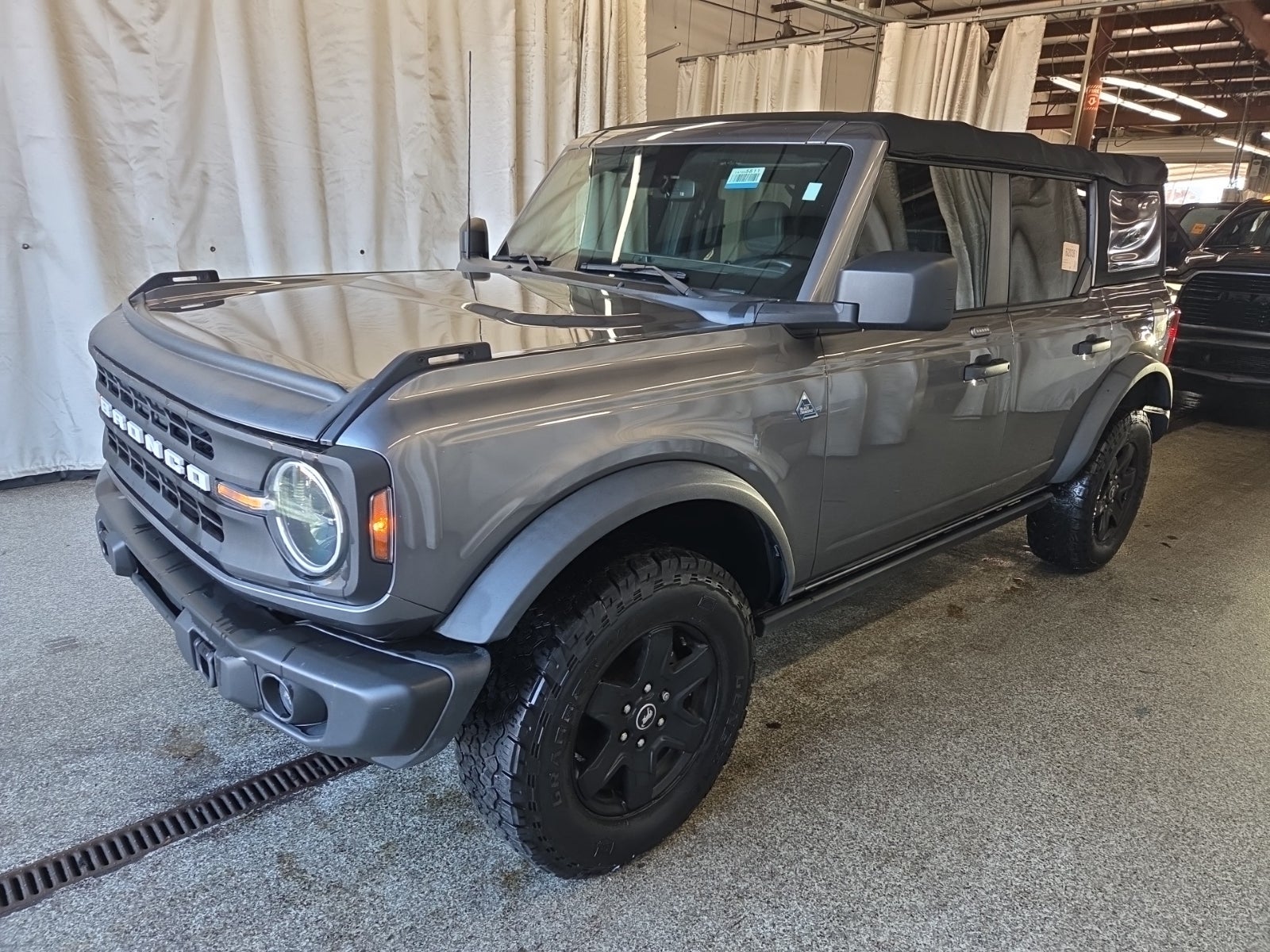 2022 Ford Bronco Black Diamond