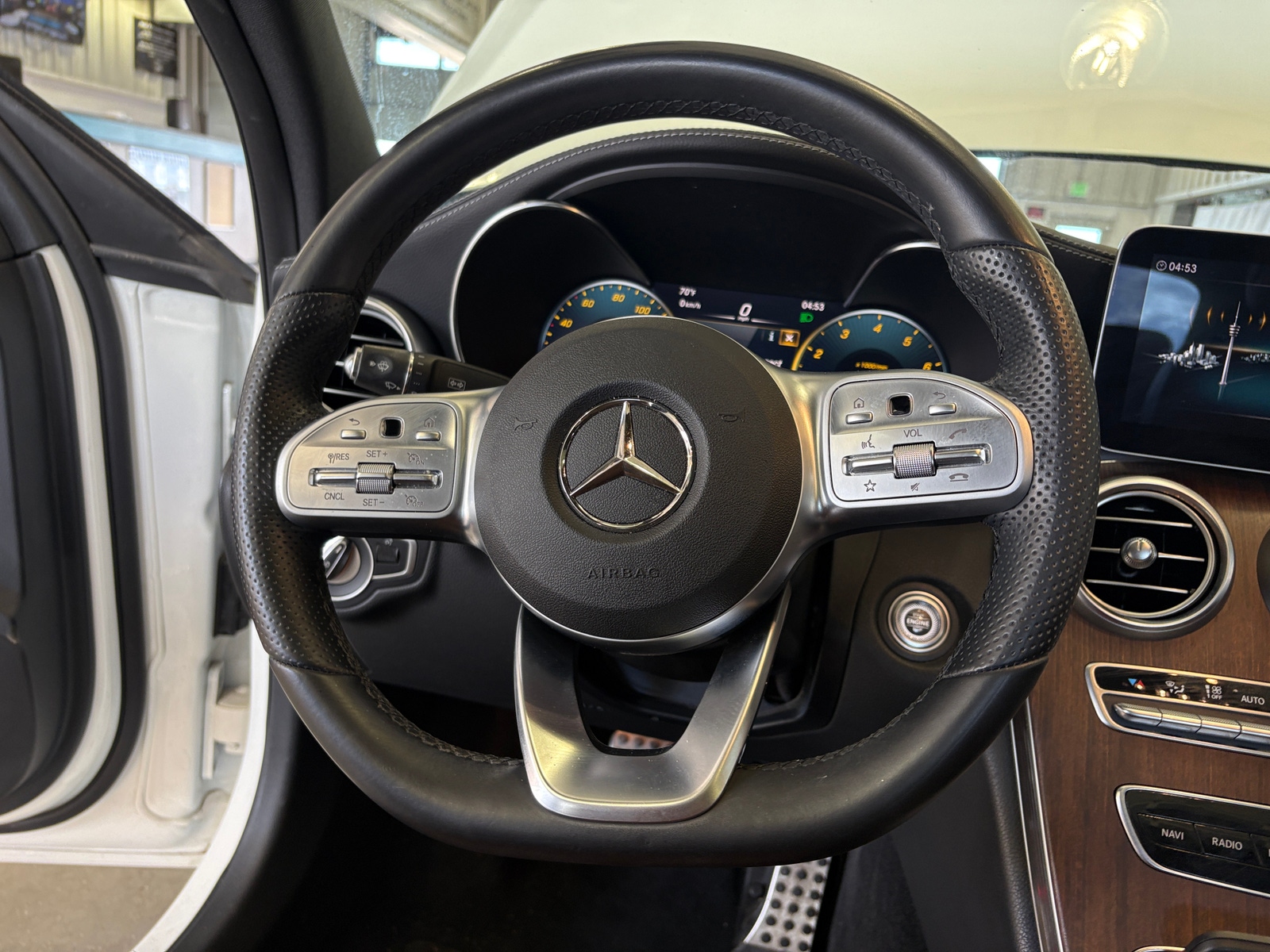 Thumbnail: 2020 Mercedes-Benz C-Class - 4